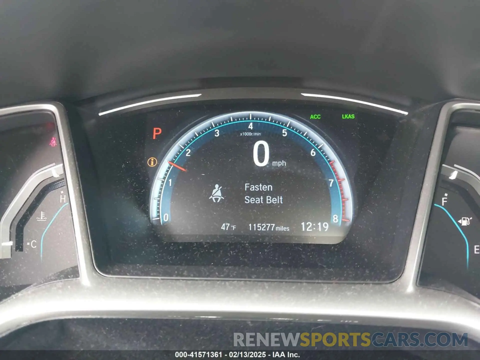 7 Photograph of a damaged car 19XFC1F31KE002777 HONDA CIVIC 2019