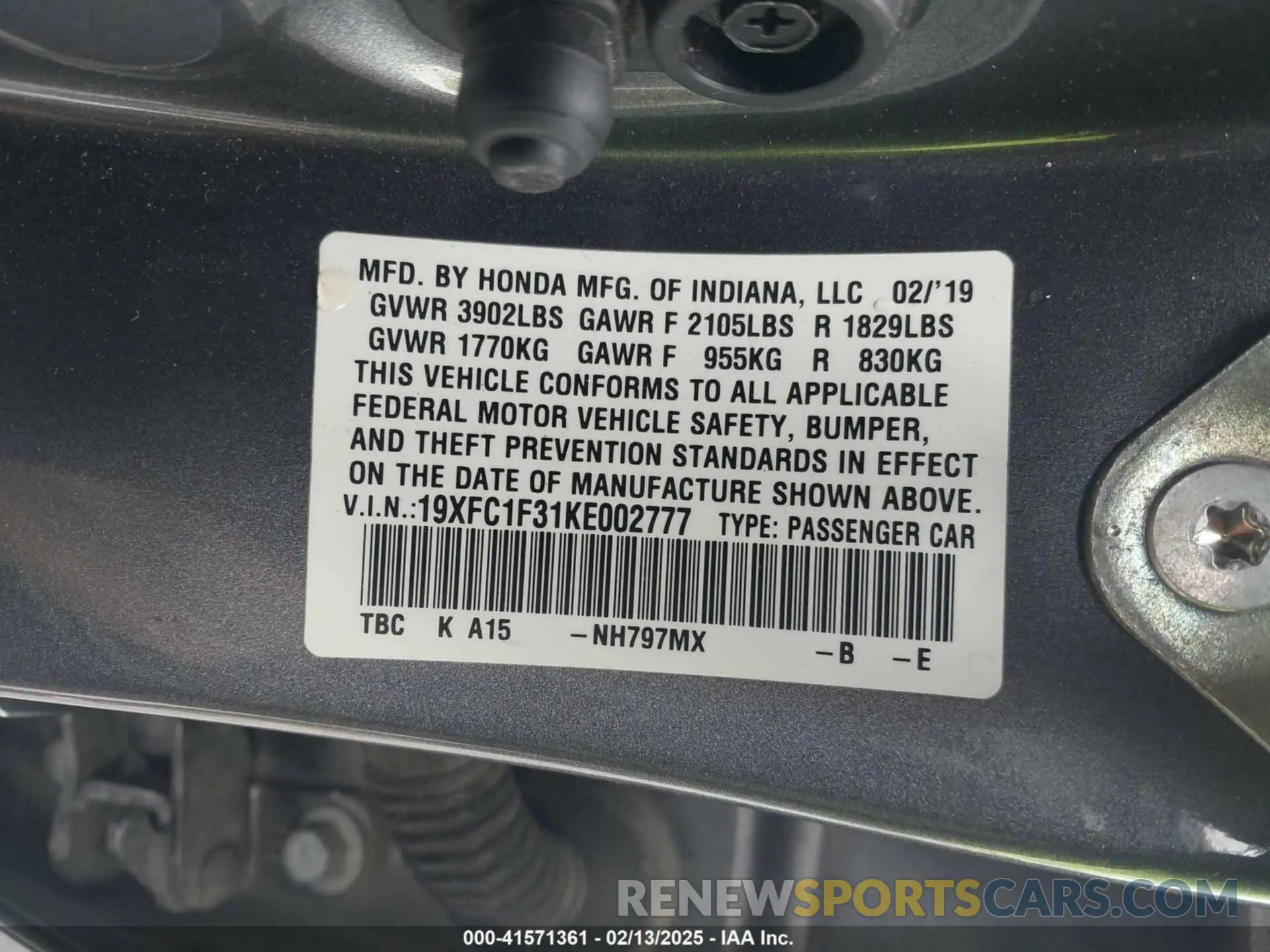 9 Photograph of a damaged car 19XFC1F31KE002777 HONDA CIVIC 2019