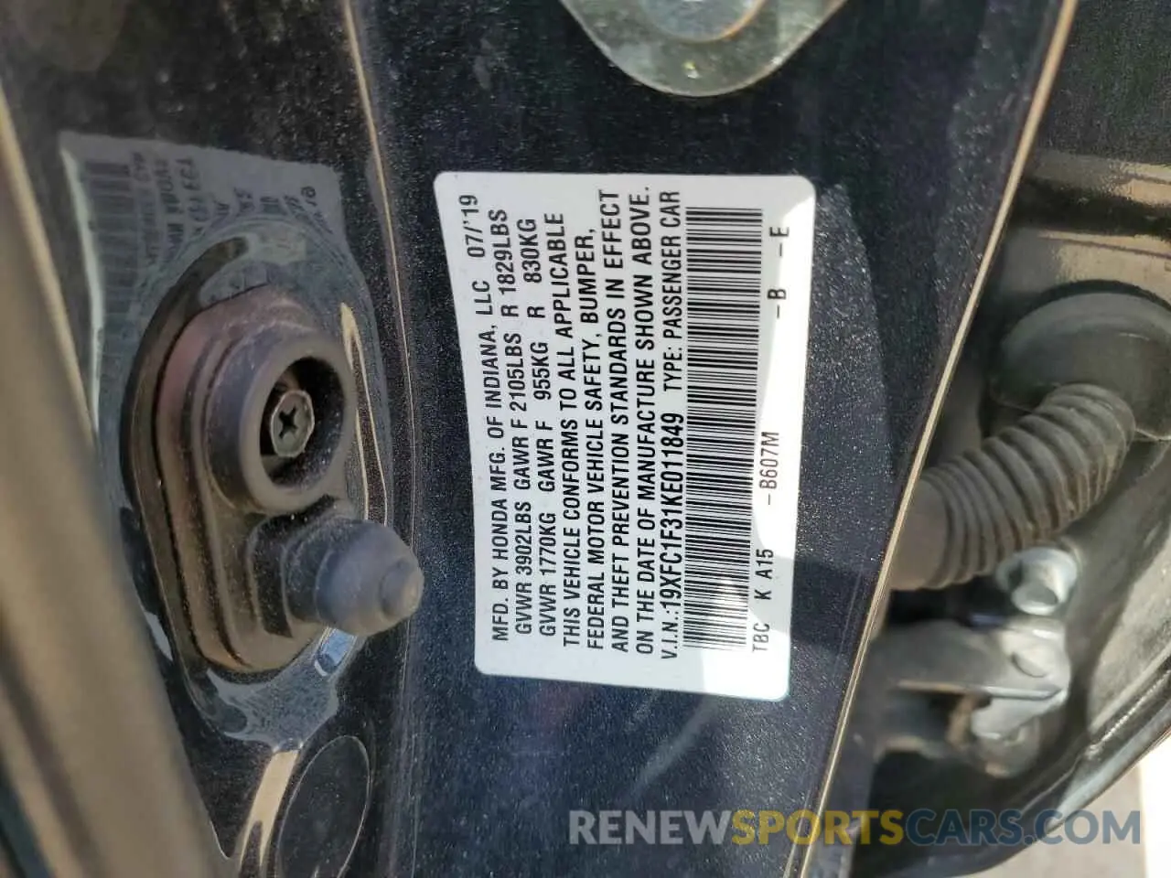 12 Photograph of a damaged car 19XFC1F31KE011849 HONDA CIVIC 2019