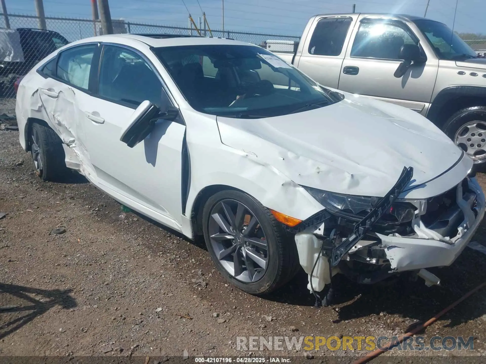 1 Photograph of a damaged car 19XFC1F31KE014525 HONDA CIVIC 2019