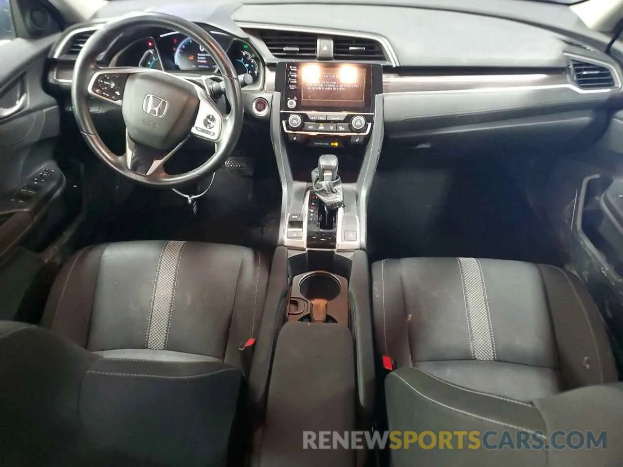 8 Photograph of a damaged car 19XFC1F31KE017621 HONDA CIVIC 2019