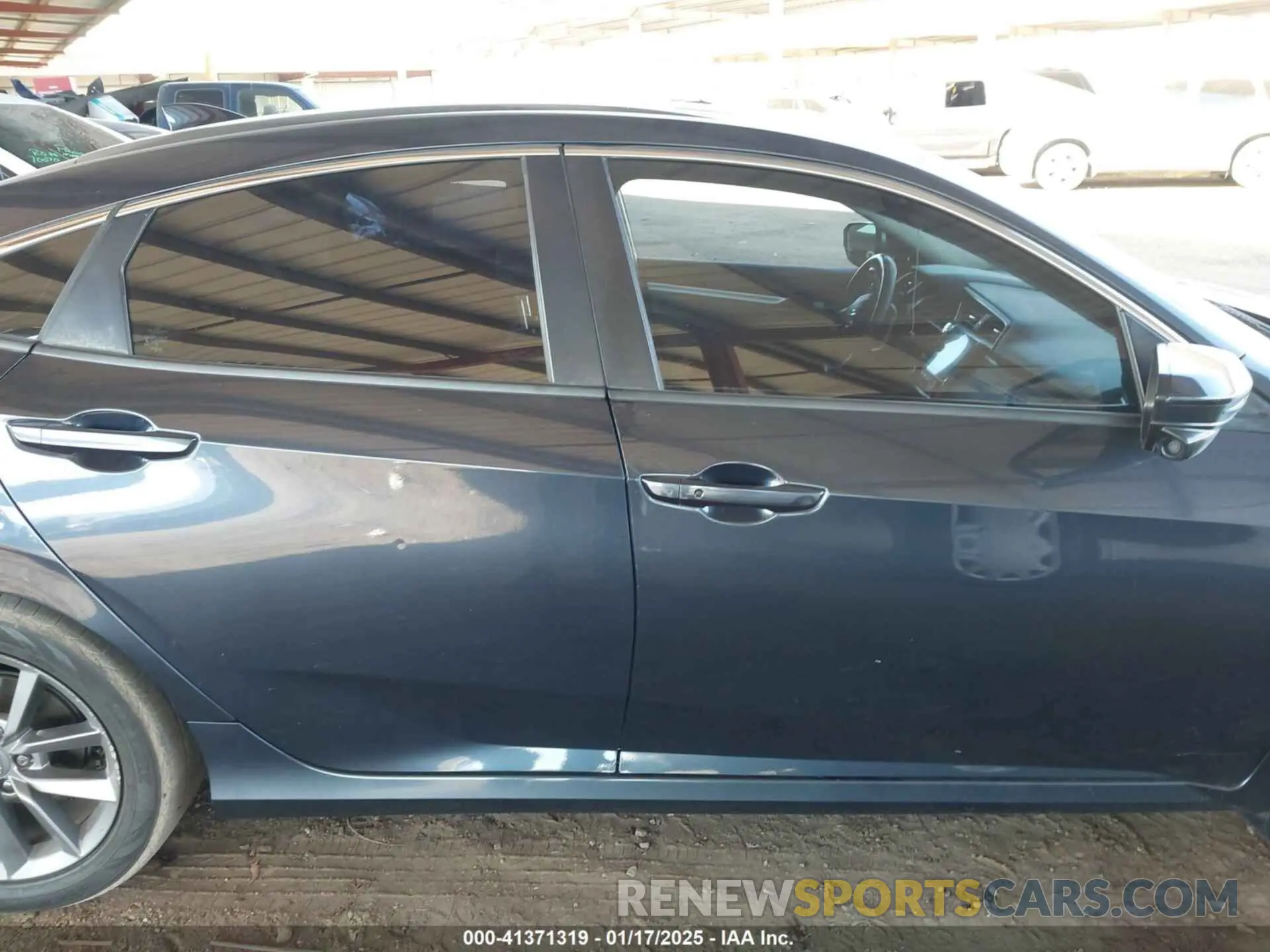 13 Photograph of a damaged car 19XFC1F31KE020339 HONDA CIVIC 2019