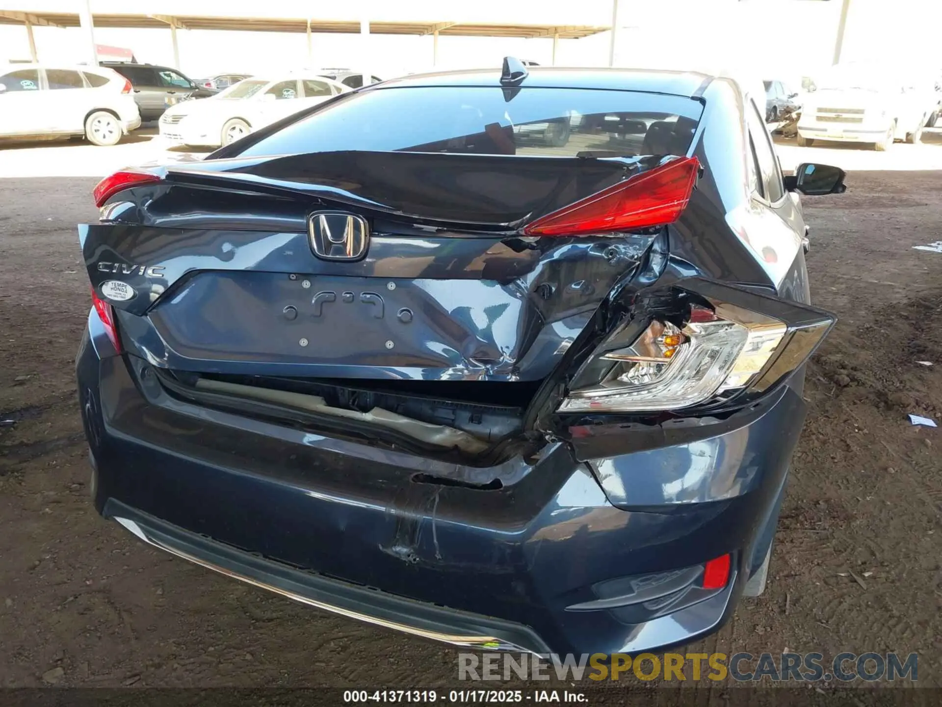 6 Photograph of a damaged car 19XFC1F31KE020339 HONDA CIVIC 2019