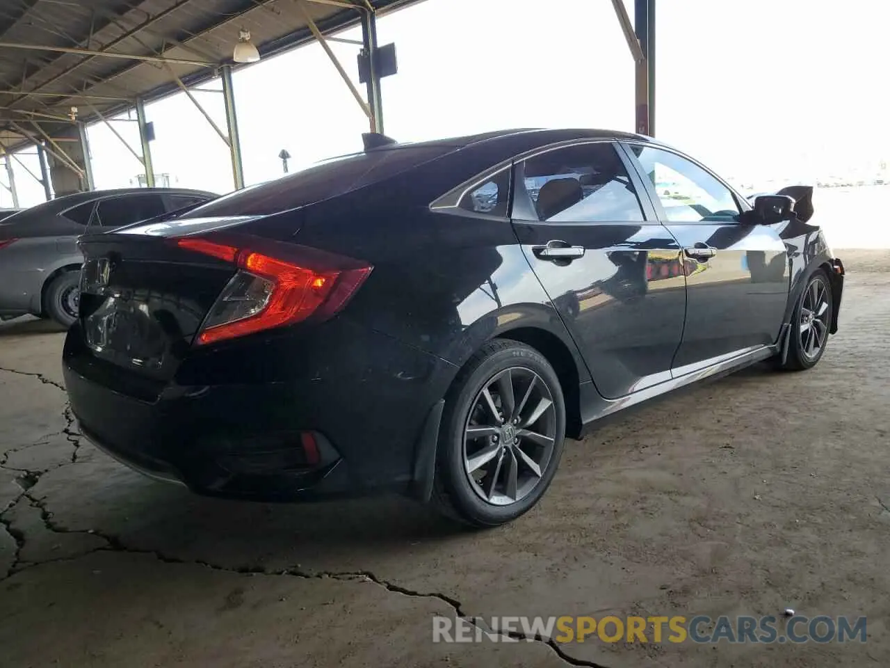 3 Photograph of a damaged car 19XFC1F31KE207886 HONDA CIVIC 2019