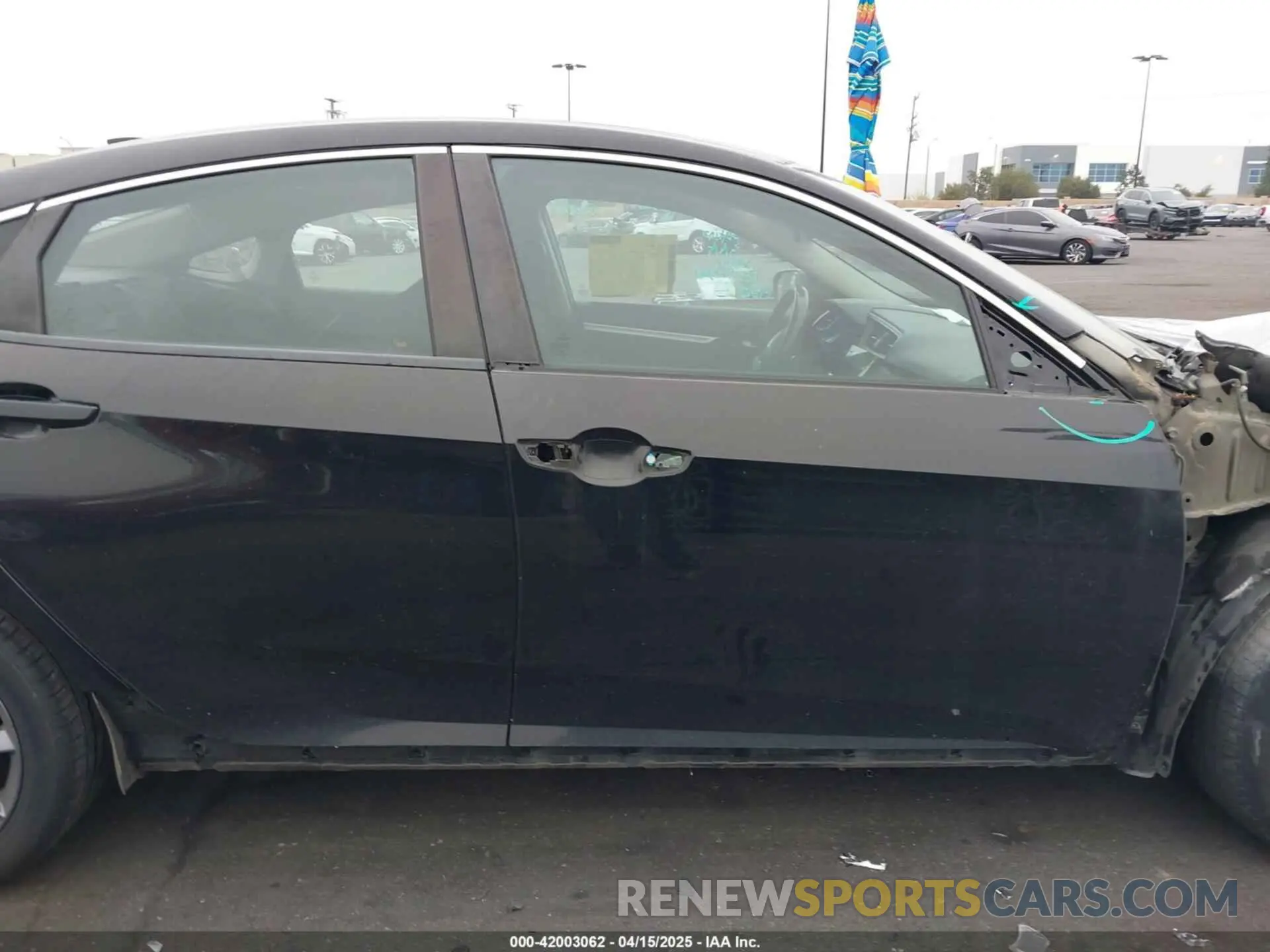 14 Photograph of a damaged car 19XFC1F31KE216118 HONDA CIVIC 2019