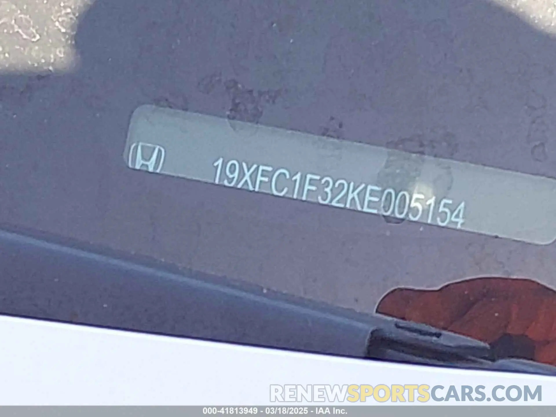 9 Photograph of a damaged car 19XFC1F32KE005154 HONDA CIVIC 2019