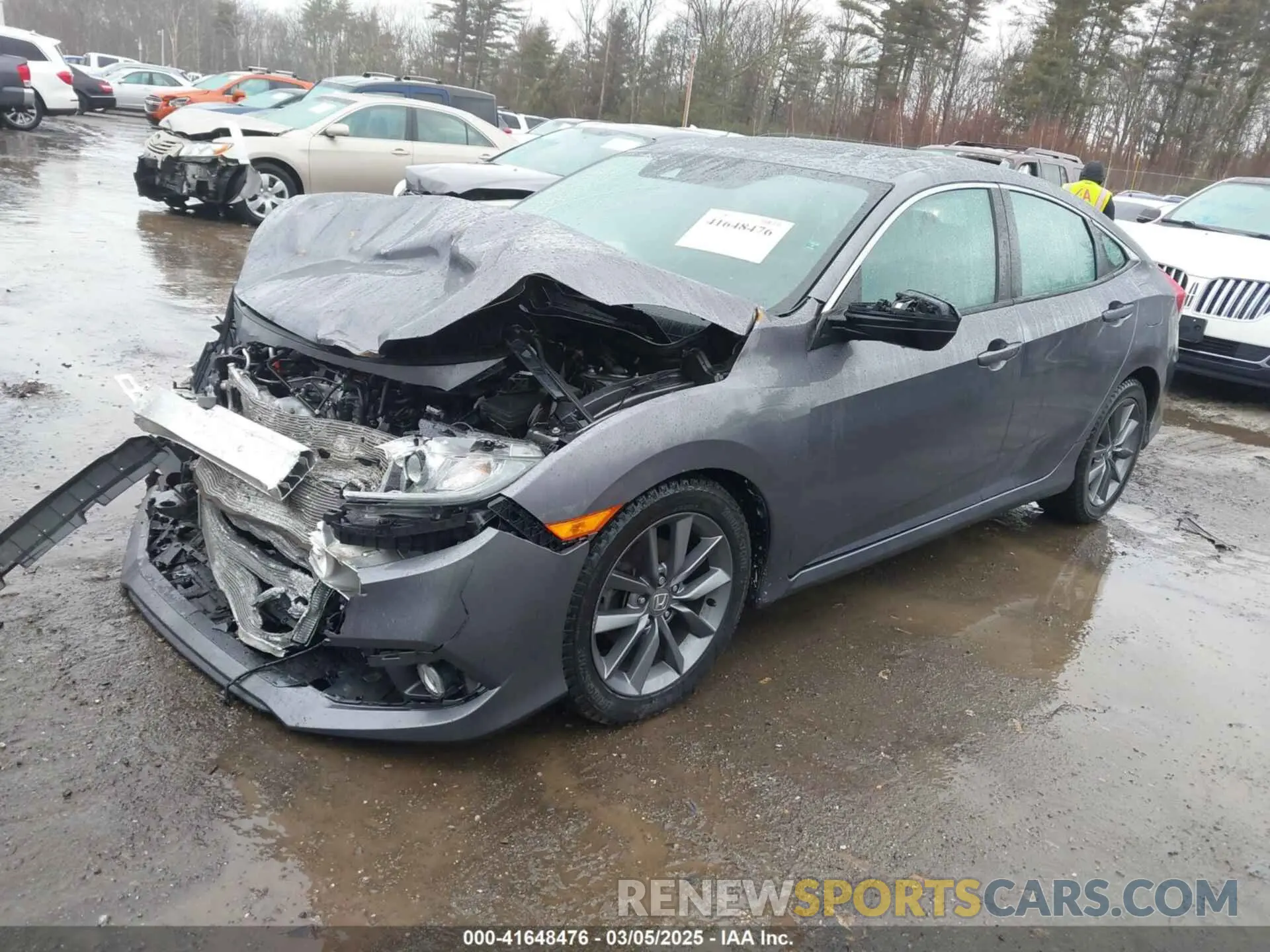 2 Photograph of a damaged car 19XFC1F32KE011472 HONDA CIVIC 2019