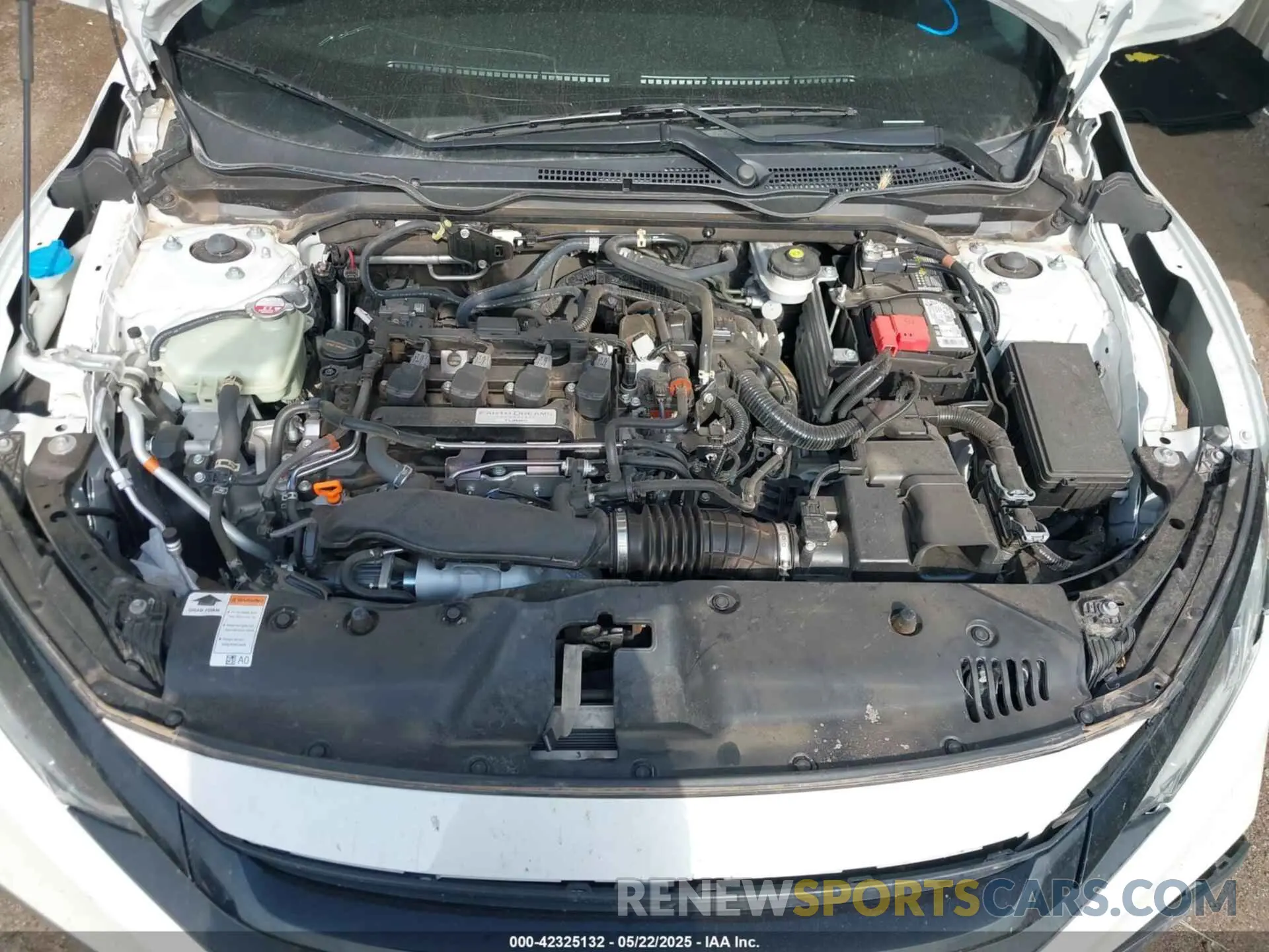 10 Photograph of a damaged car 19XFC1F32KE015439 HONDA CIVIC 2019