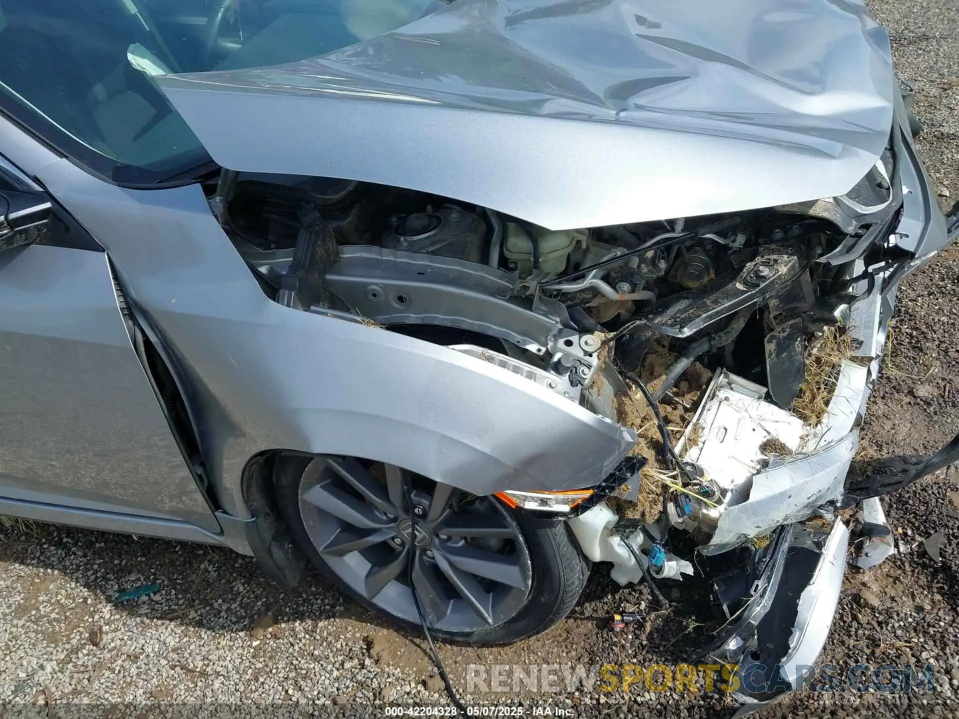 21 Photograph of a damaged car 19XFC1F32KE018924 HONDA CIVIC 2019