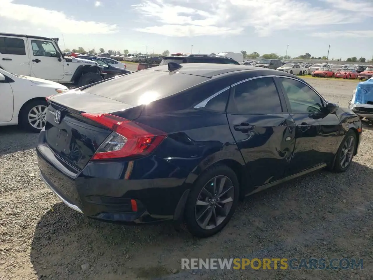 3 Photograph of a damaged car 19XFC1F32KE204026 HONDA CIVIC 2019