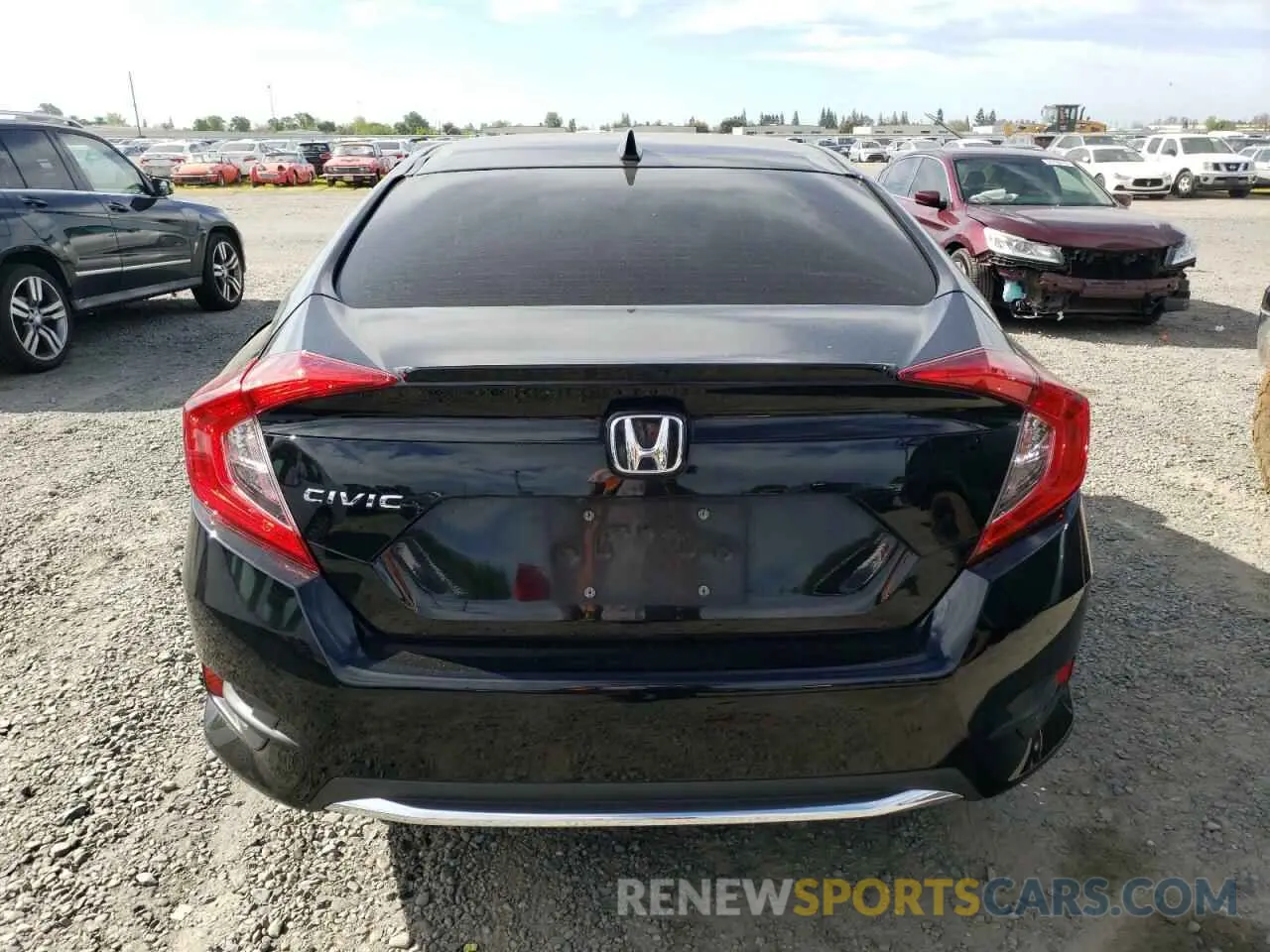 6 Photograph of a damaged car 19XFC1F32KE204026 HONDA CIVIC 2019
