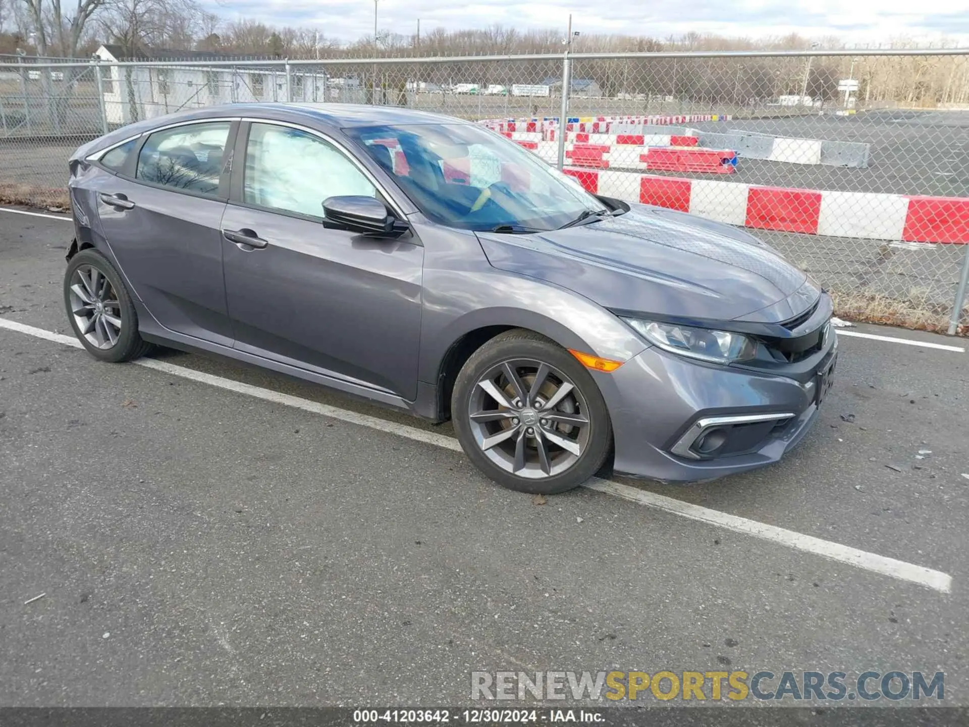 1 Photograph of a damaged car 19XFC1F32KE210442 HONDA CIVIC 2019