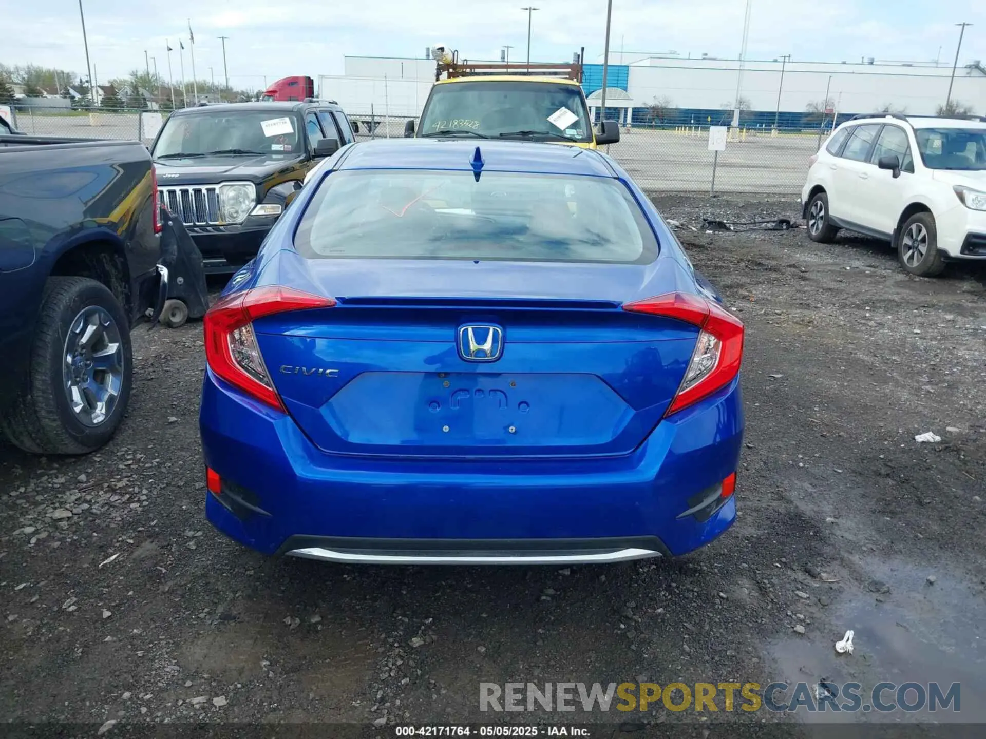 16 Photograph of a damaged car 19XFC1F32KE211316 HONDA CIVIC 2019