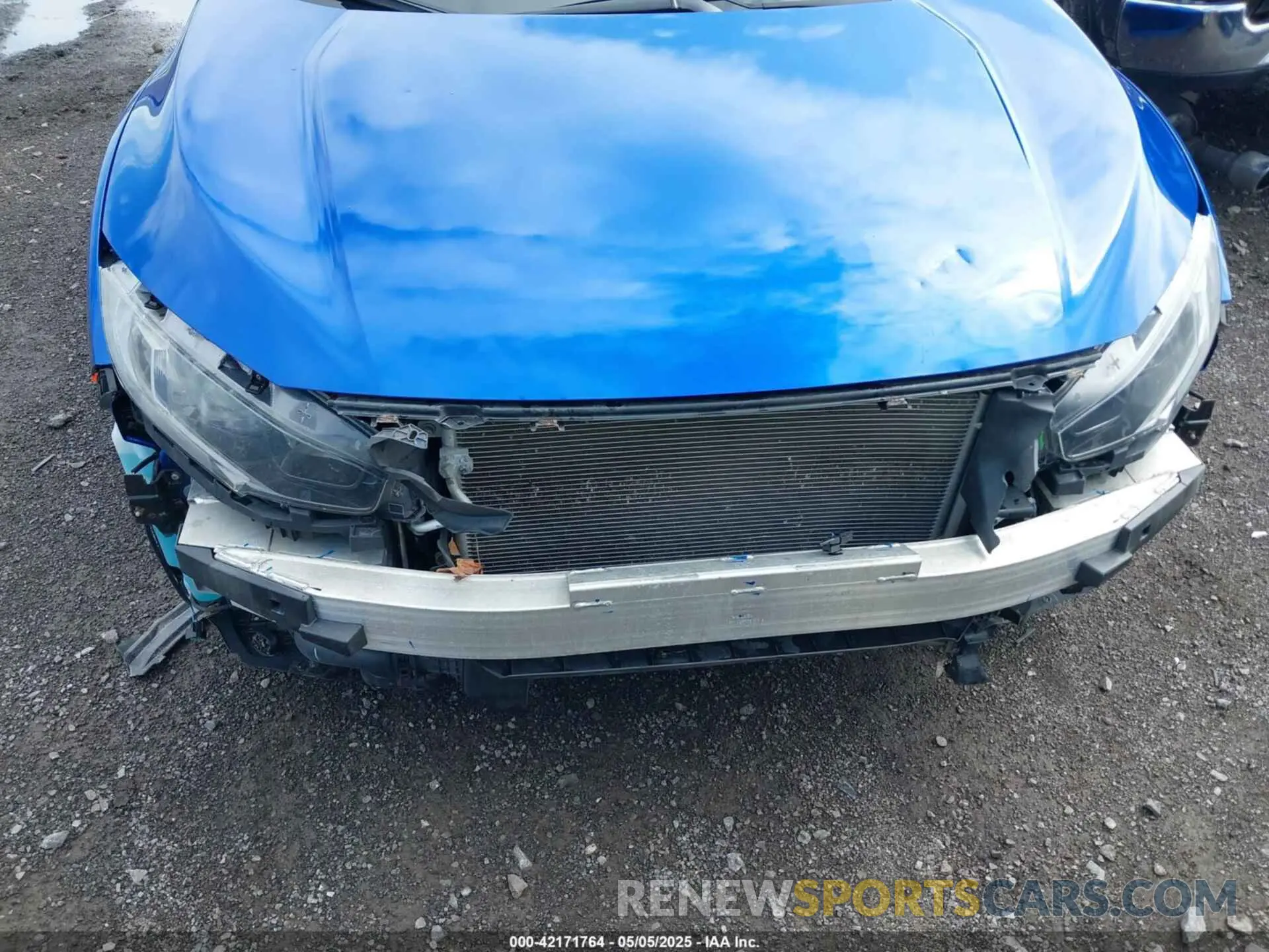 6 Photograph of a damaged car 19XFC1F32KE211316 HONDA CIVIC 2019