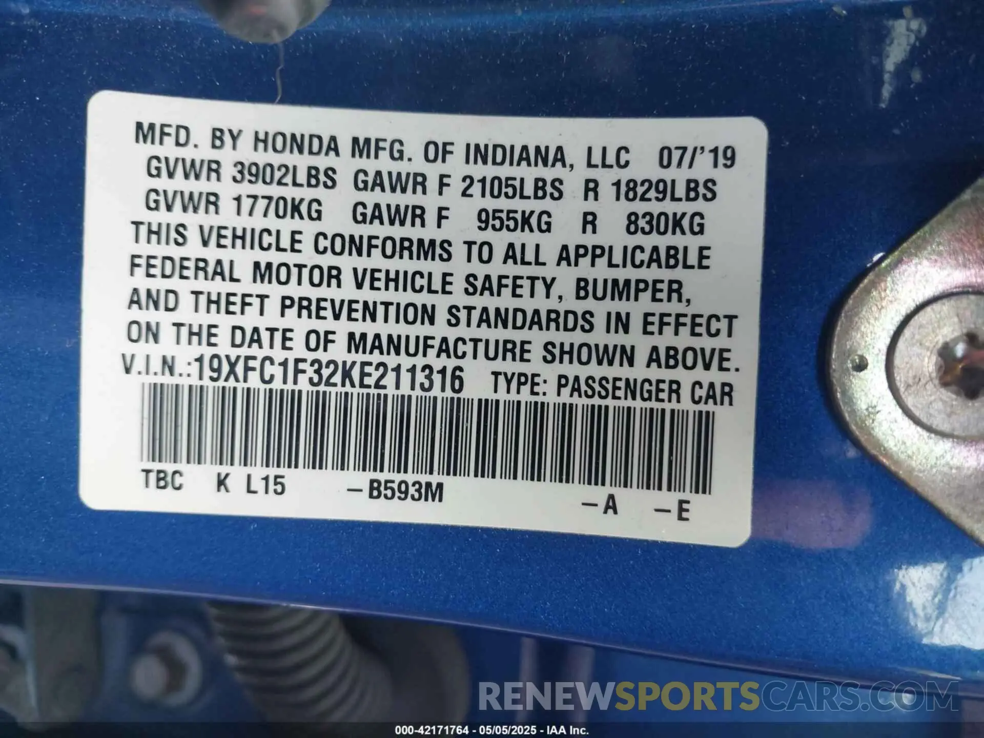 9 Photograph of a damaged car 19XFC1F32KE211316 HONDA CIVIC 2019