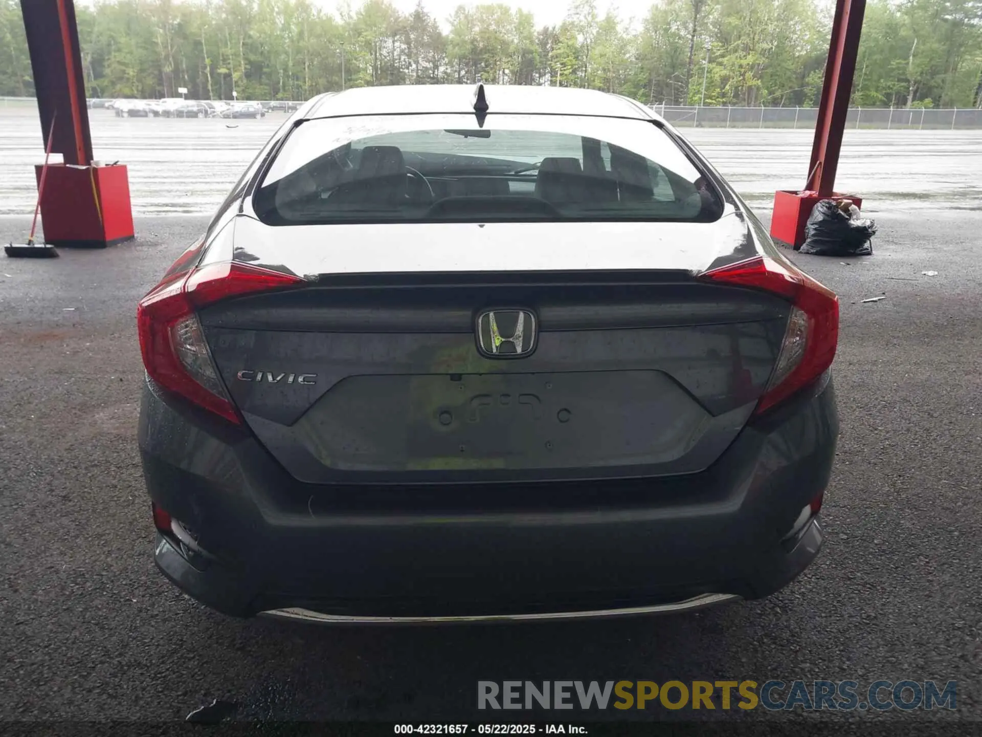16 Photograph of a damaged car 19XFC1F32KE217052 HONDA CIVIC 2019
