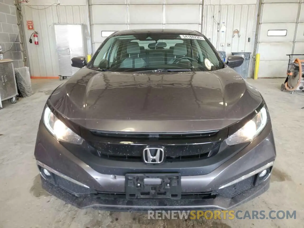 5 Photograph of a damaged car 19XFC1F33KE004143 HONDA CIVIC 2019