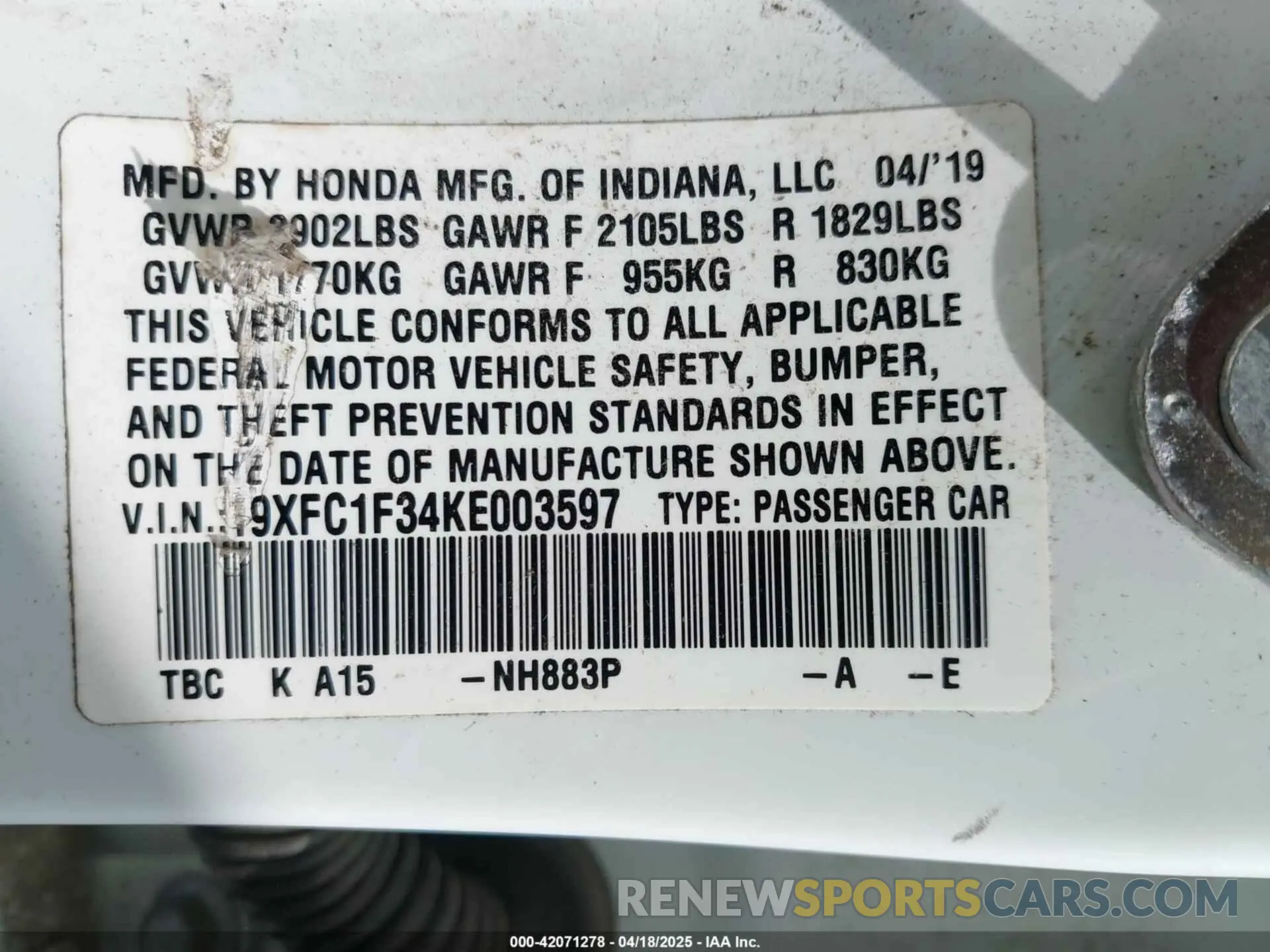 9 Photograph of a damaged car 19XFC1F34KE003597 HONDA CIVIC 2019