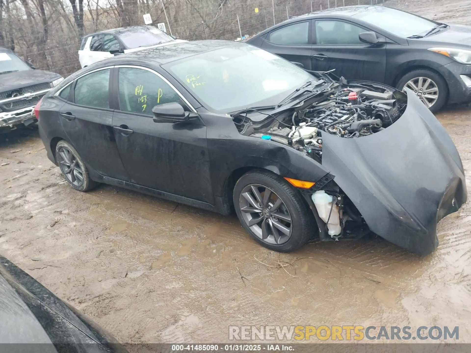 1 Photograph of a damaged car 19XFC1F34KE014454 HONDA CIVIC 2019