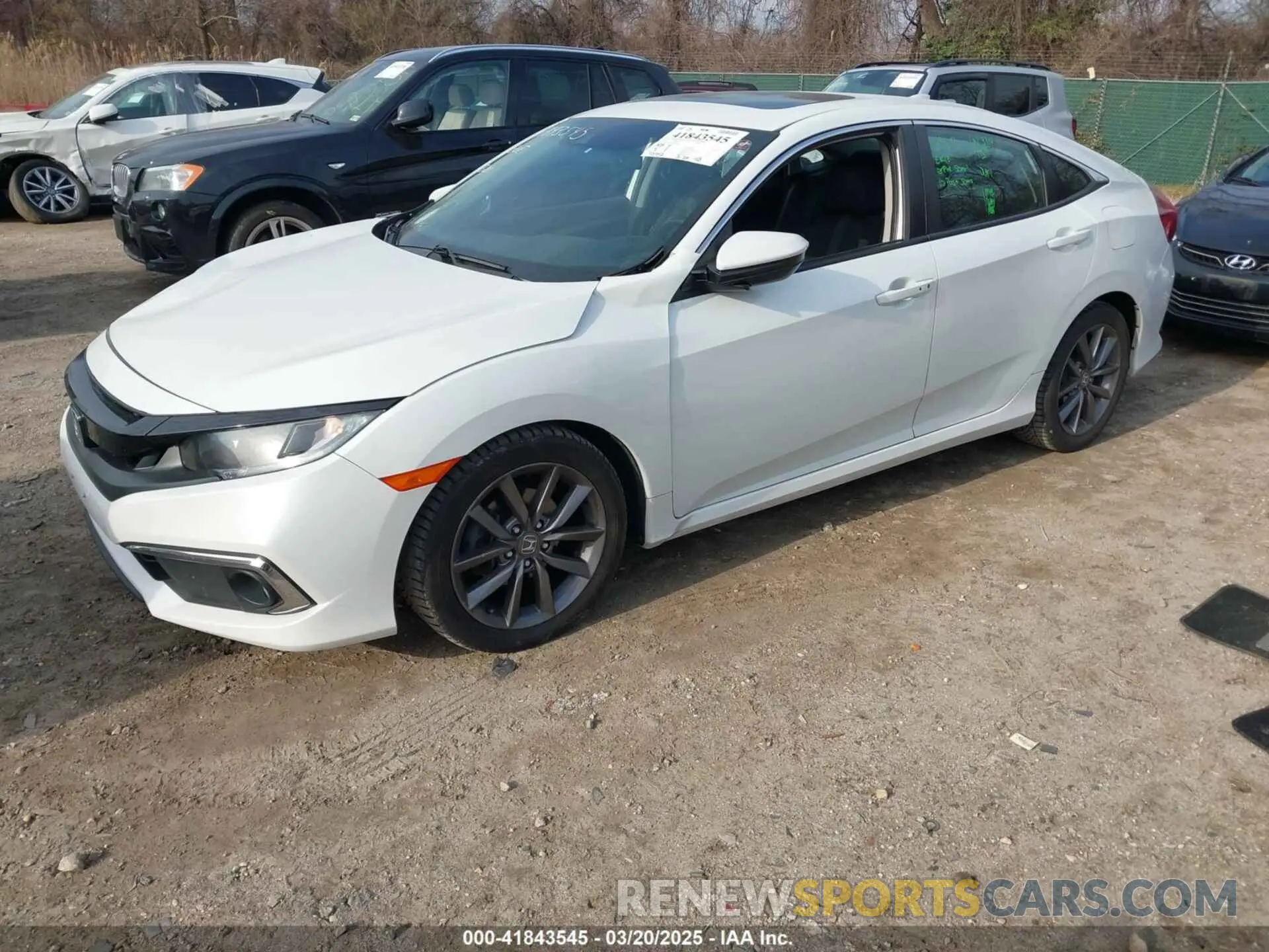 2 Photograph of a damaged car 19XFC1F34KE018682 HONDA CIVIC 2019