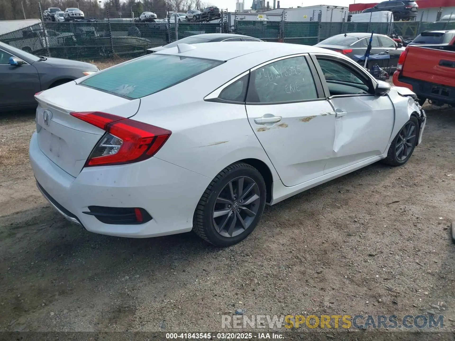 4 Photograph of a damaged car 19XFC1F34KE018682 HONDA CIVIC 2019