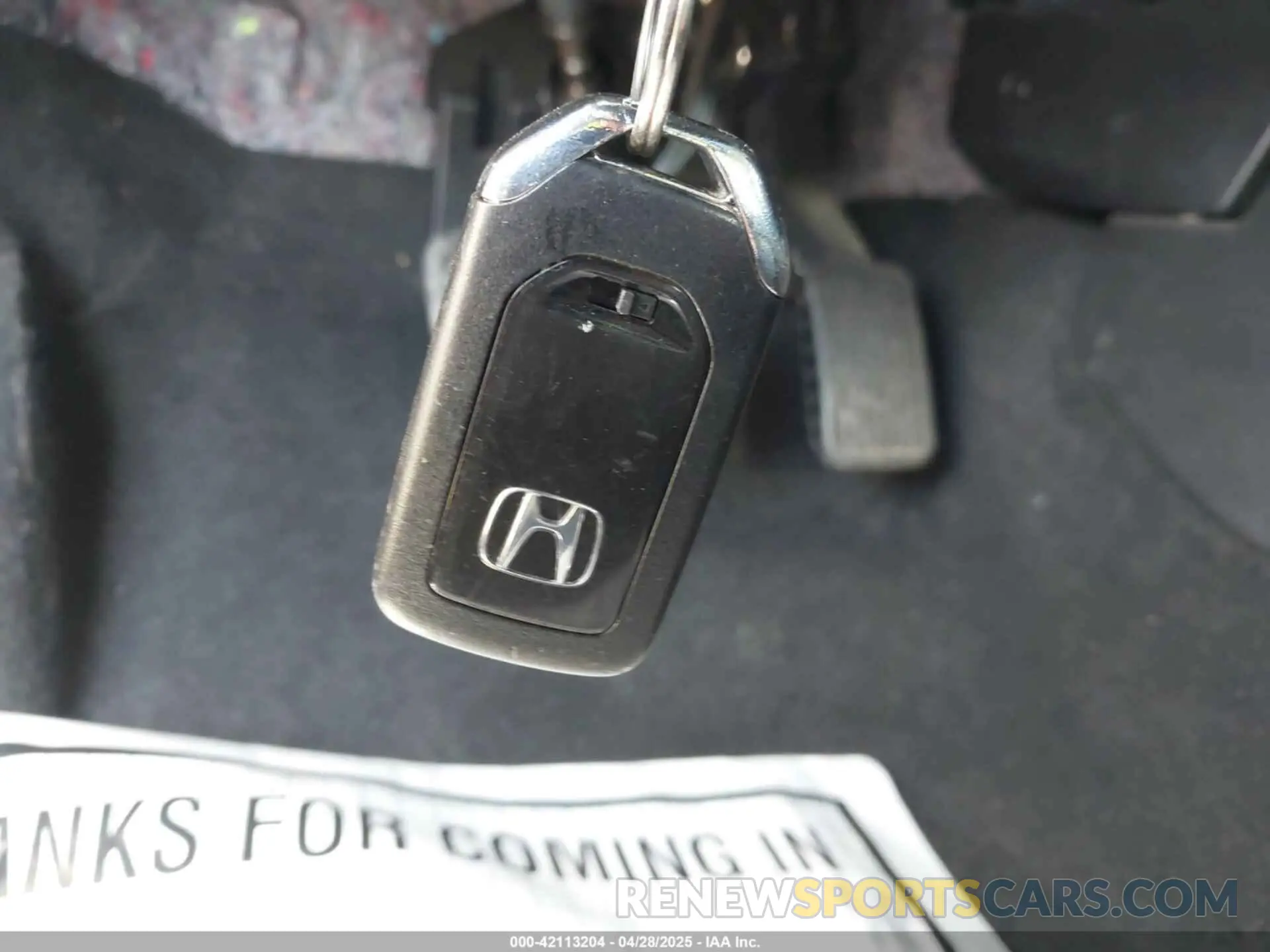 11 Photograph of a damaged car 19XFC1F34KE019864 HONDA CIVIC 2019