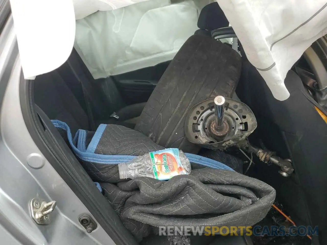 10 Photograph of a damaged car 19XFC1F34KE201533 HONDA CIVIC 2019