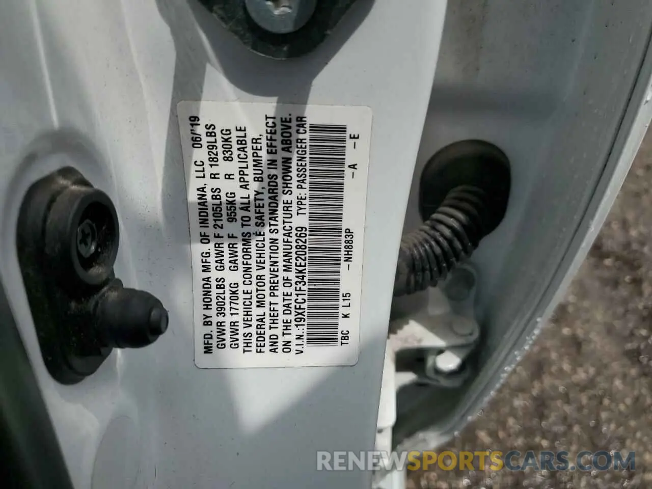 12 Photograph of a damaged car 19XFC1F34KE208269 HONDA CIVIC 2019