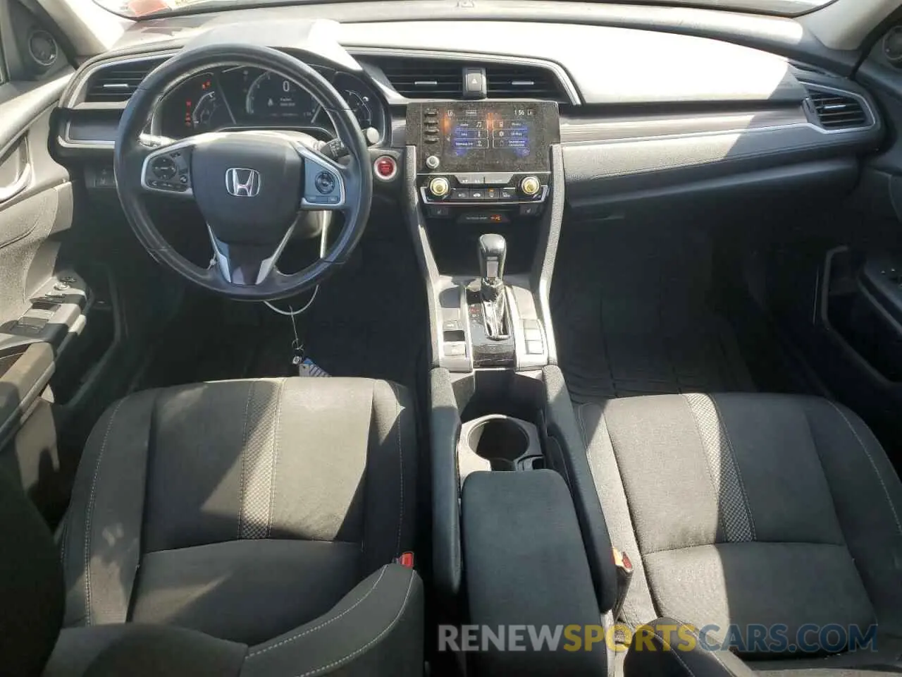 8 Photograph of a damaged car 19XFC1F34KE211267 HONDA CIVIC 2019
