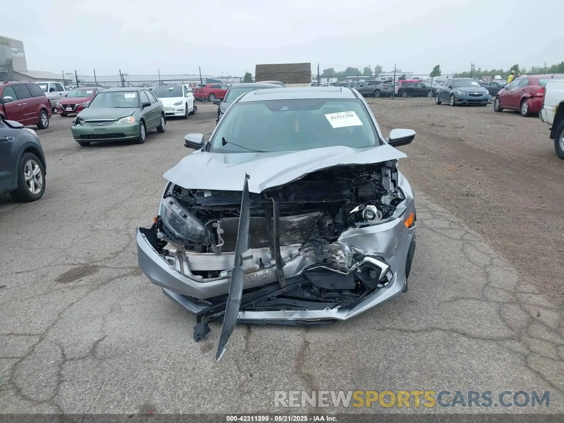 12 Photograph of a damaged car 19XFC1F35KE002670 HONDA CIVIC 2019