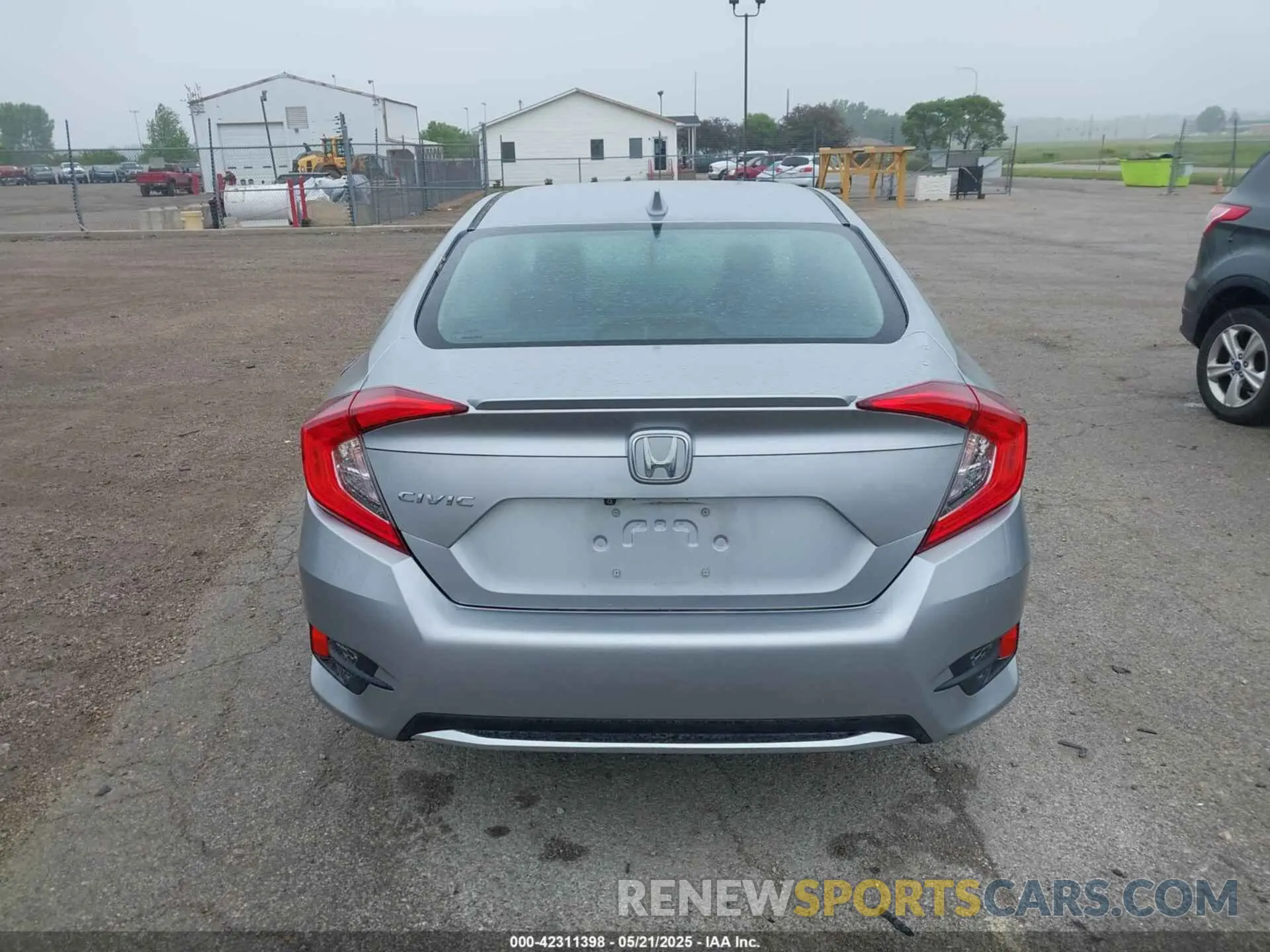 16 Photograph of a damaged car 19XFC1F35KE002670 HONDA CIVIC 2019