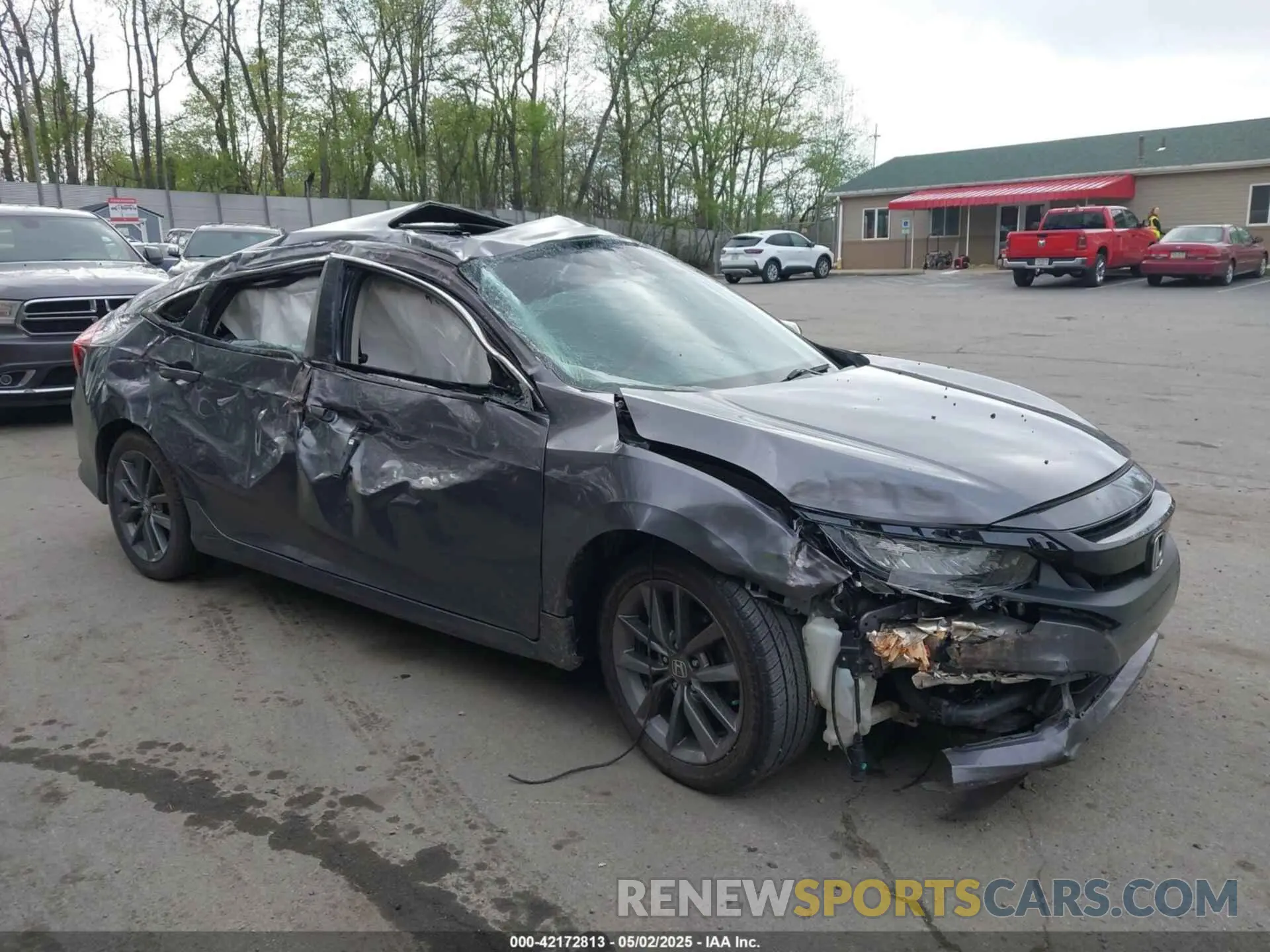 1 Photograph of a damaged car 19XFC1F35KE016973 HONDA CIVIC 2019