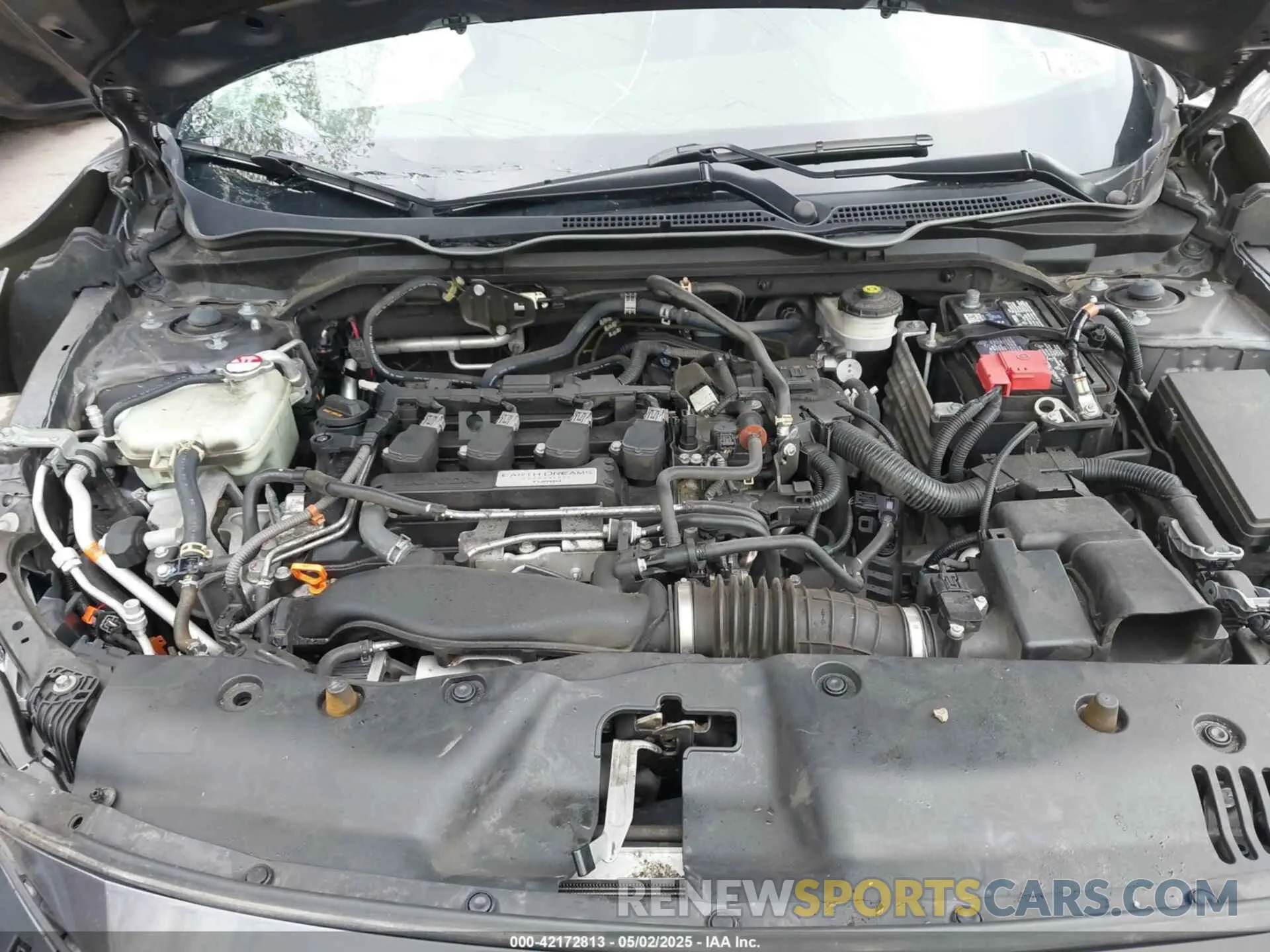 10 Photograph of a damaged car 19XFC1F35KE016973 HONDA CIVIC 2019