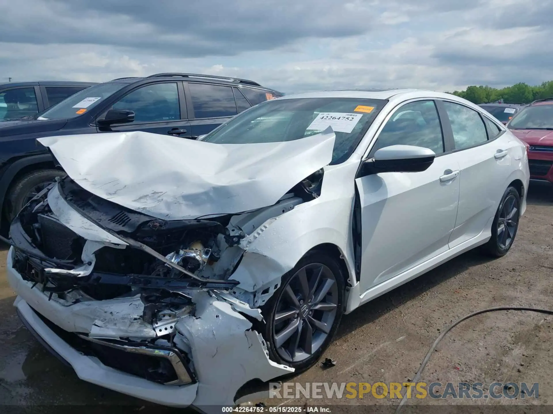 2 Photograph of a damaged car 19XFC1F35KE200603 HONDA CIVIC 2019