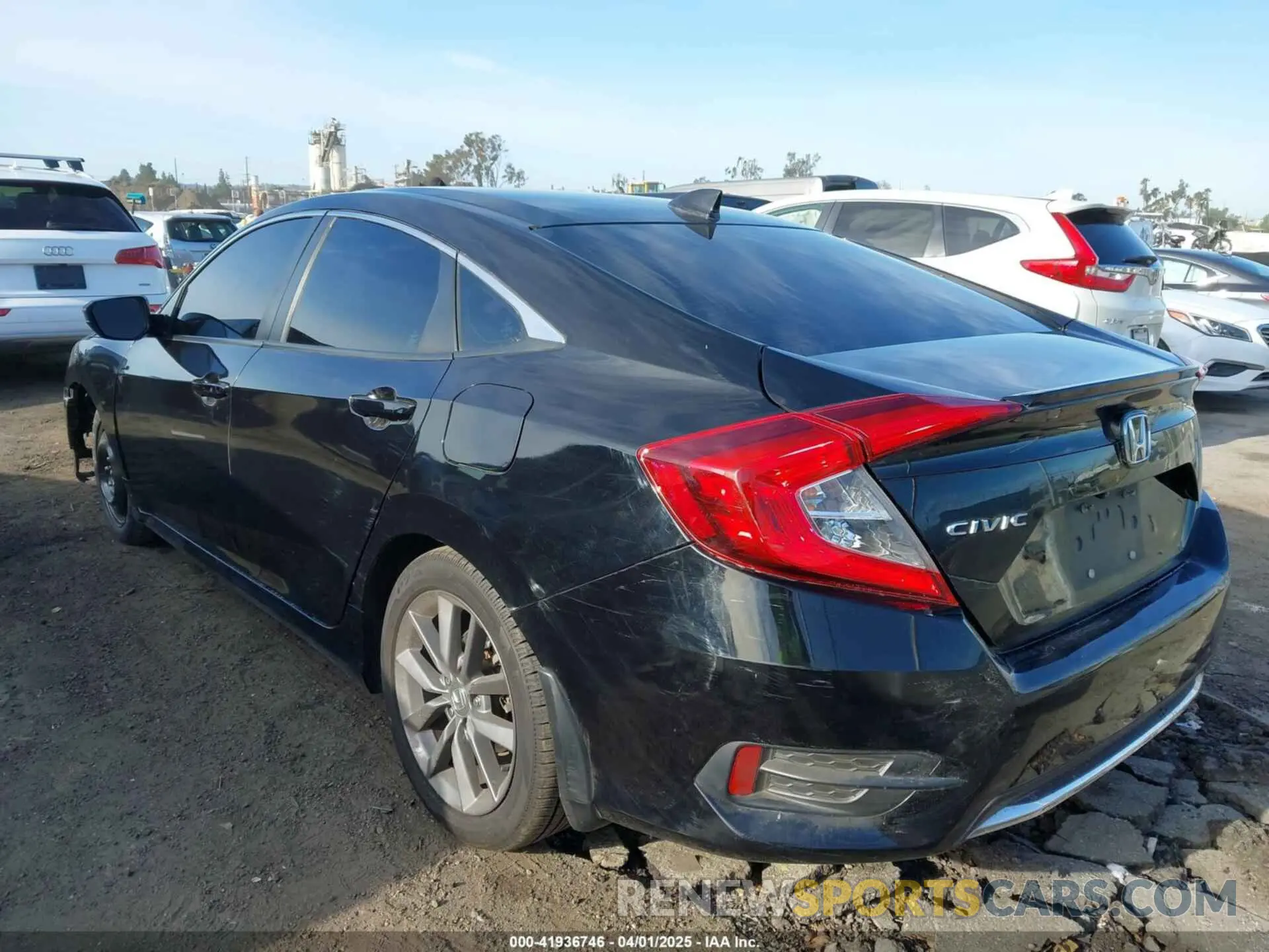 3 Photograph of a damaged car 19XFC1F35KE203436 HONDA CIVIC 2019