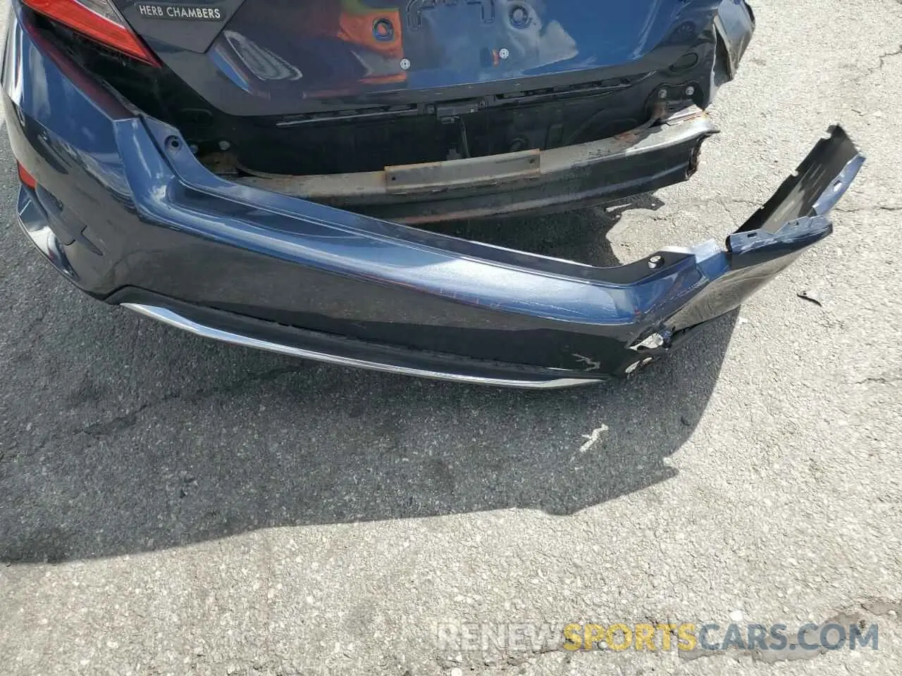 12 Photograph of a damaged car 19XFC1F35KE214694 HONDA CIVIC 2019
