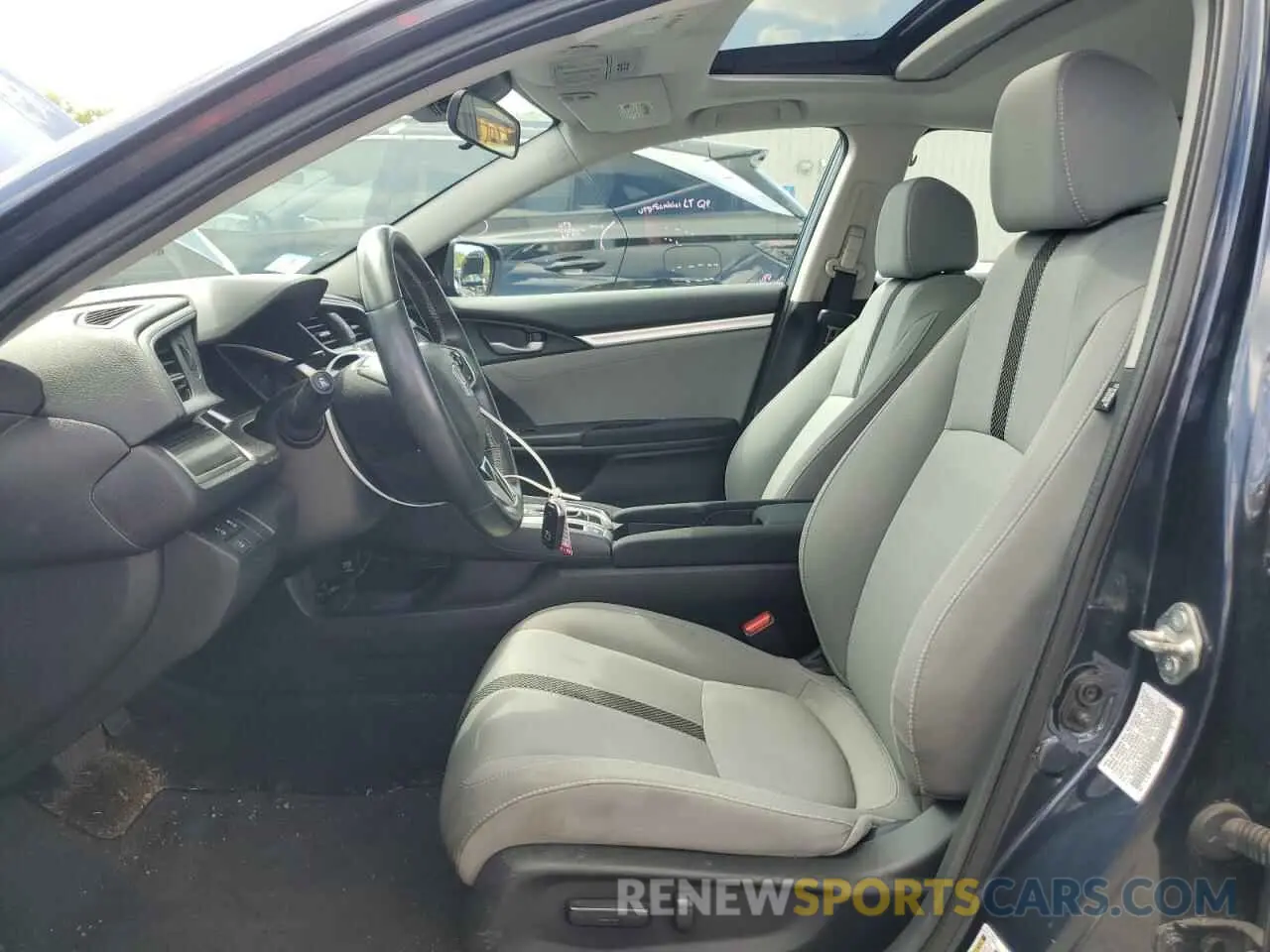7 Photograph of a damaged car 19XFC1F35KE214694 HONDA CIVIC 2019