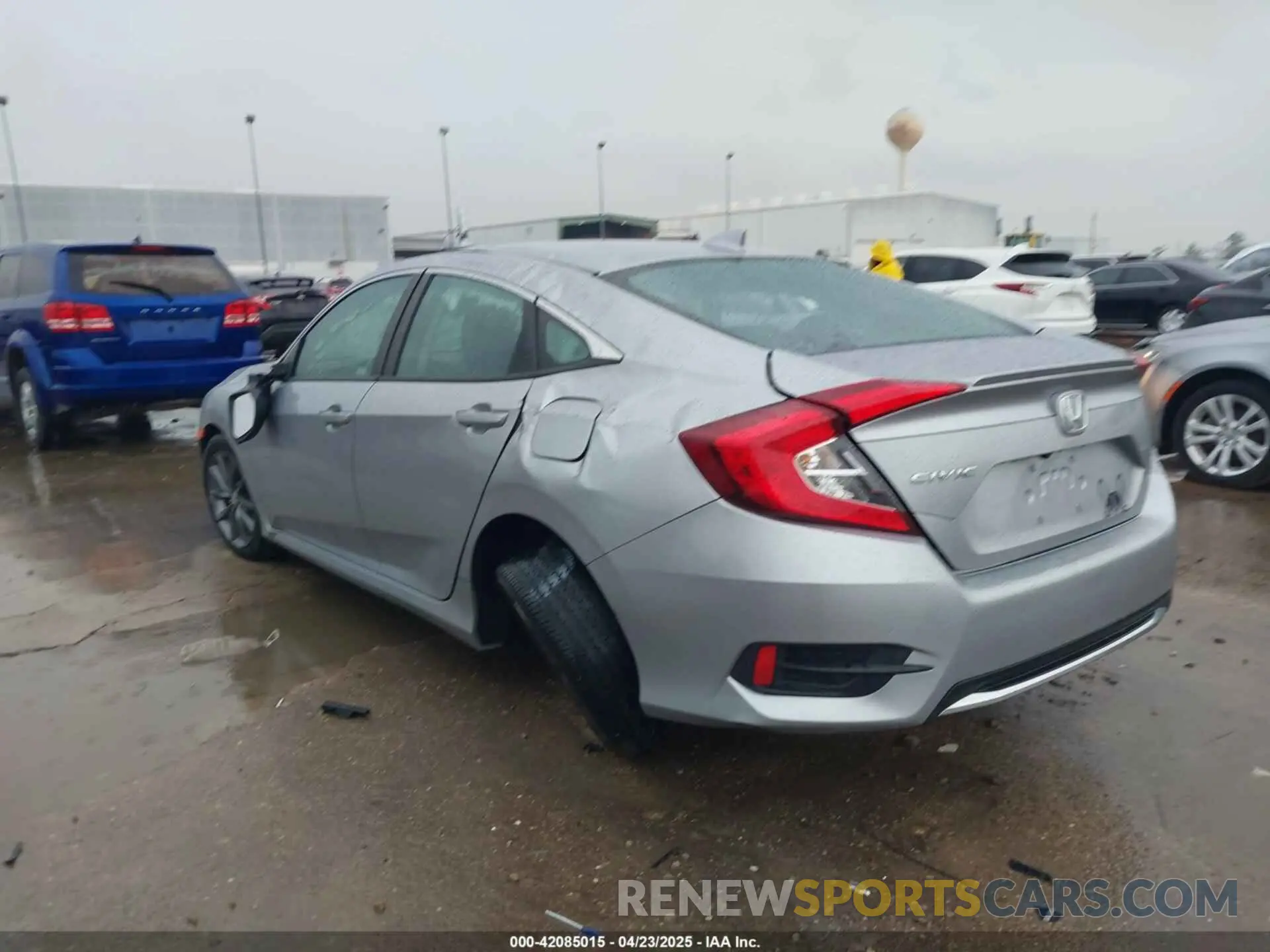 3 Photograph of a damaged car 19XFC1F36KE210718 HONDA CIVIC 2019