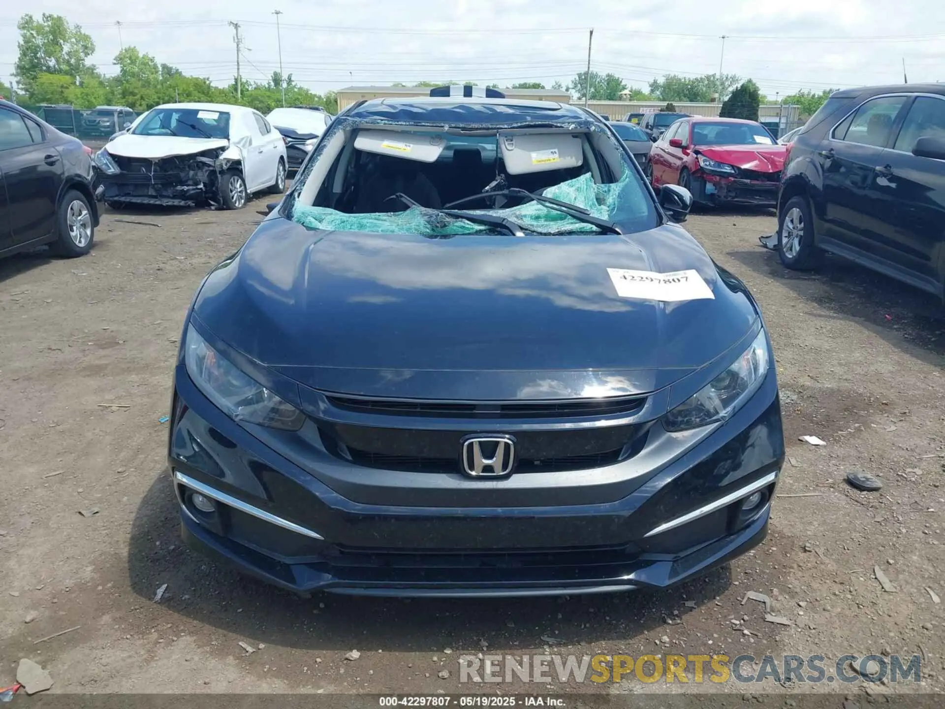 12 Photograph of a damaged car 19XFC1F36KE215577 HONDA CIVIC 2019