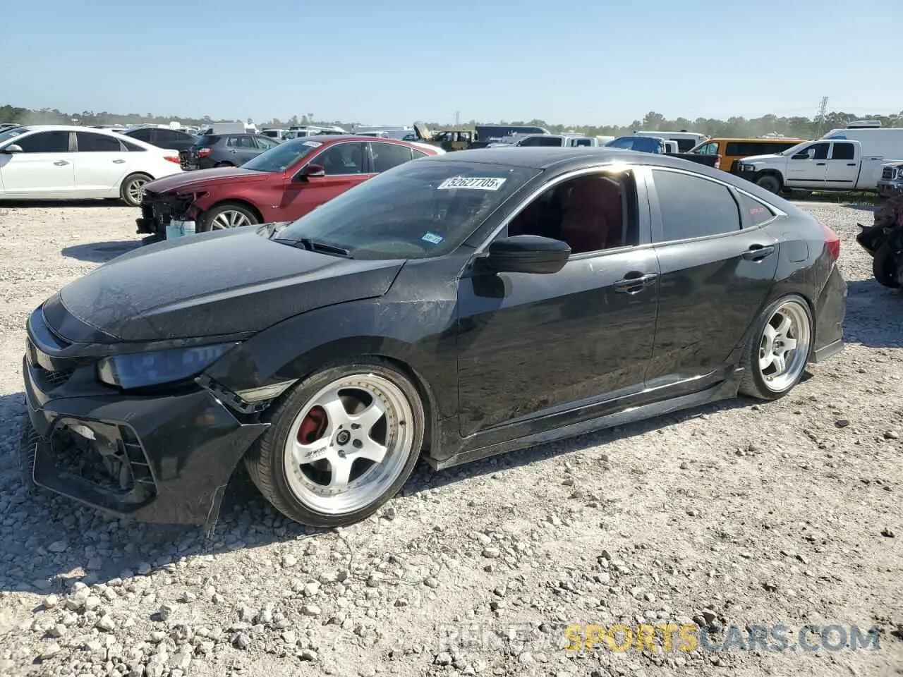 1 Photograph of a damaged car 19XFC1F37KE004095 HONDA CIVIC 2019