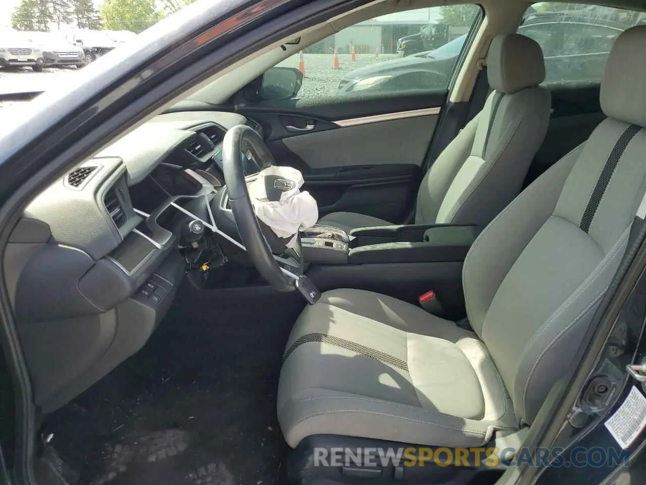 7 Photograph of a damaged car 19XFC1F37KE015999 HONDA CIVIC 2019
