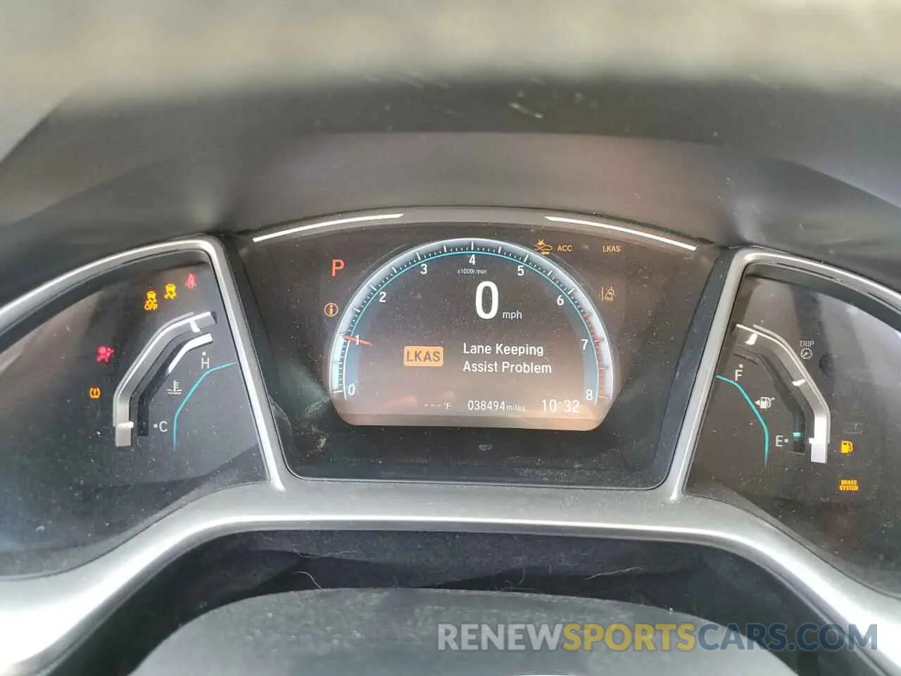 9 Photograph of a damaged car 19XFC1F37KE015999 HONDA CIVIC 2019