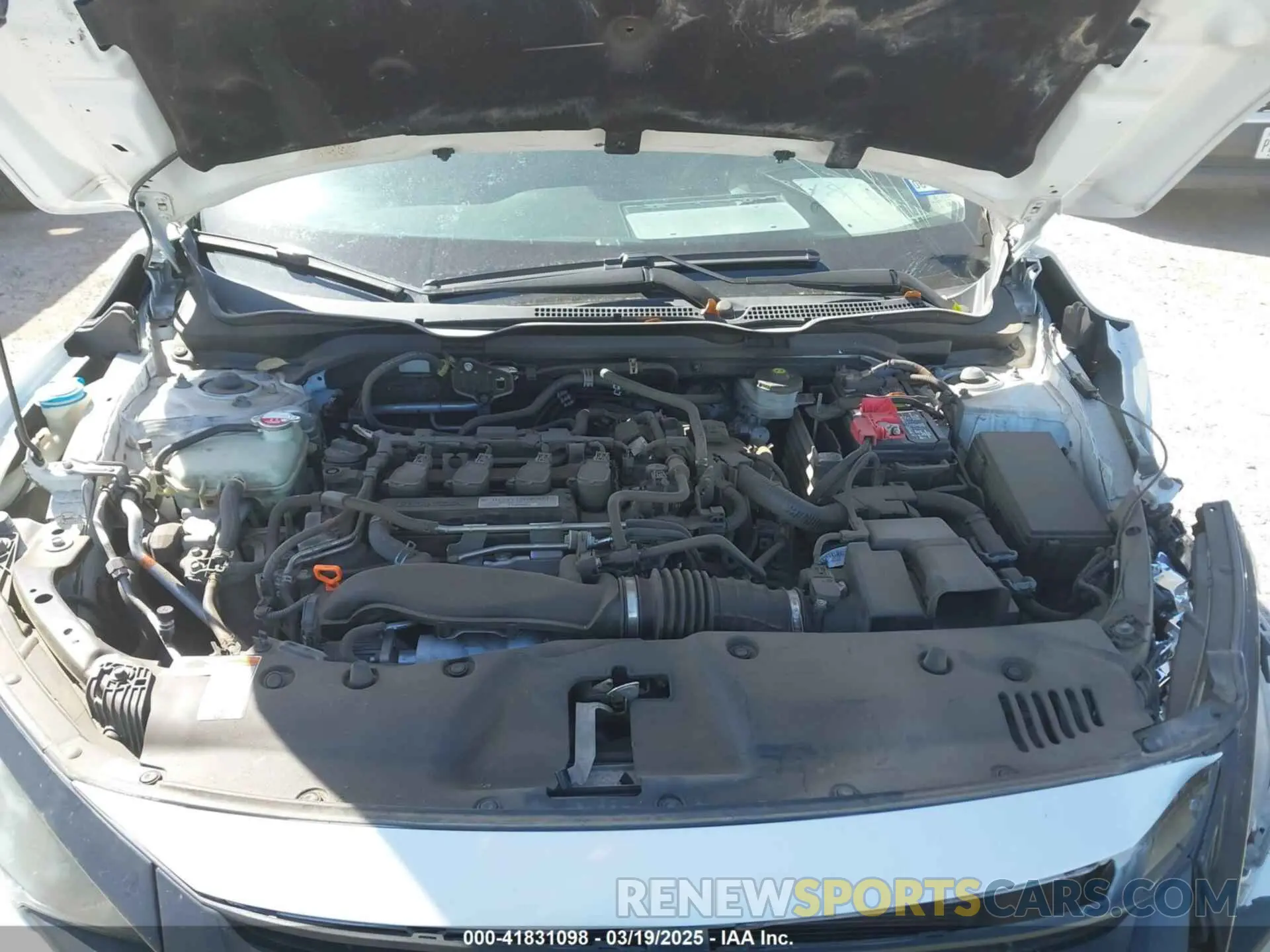 10 Photograph of a damaged car 19XFC1F38KE200790 HONDA CIVIC 2019