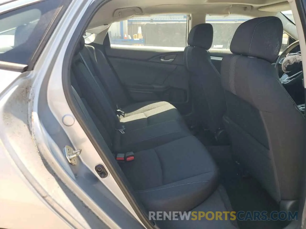 10 Photograph of a damaged car 19XFC1F38KE201535 HONDA CIVIC 2019