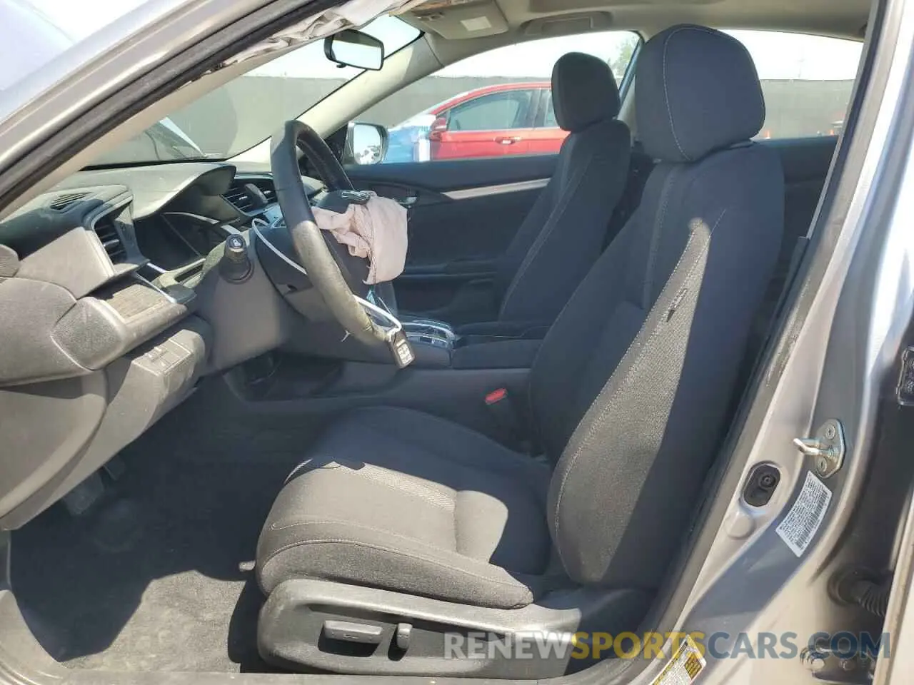 7 Photograph of a damaged car 19XFC1F38KE201535 HONDA CIVIC 2019