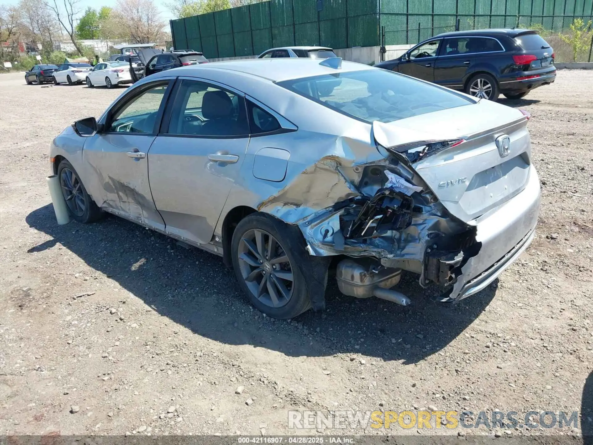 3 Photograph of a damaged car 19XFC1F38KE205228 HONDA CIVIC 2019