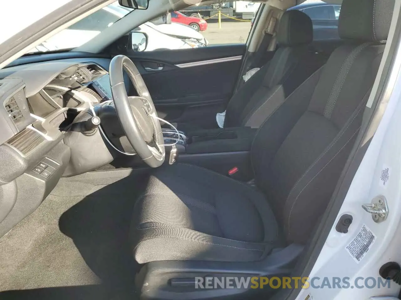 7 Photograph of a damaged car 19XFC1F38KE206668 HONDA CIVIC 2019