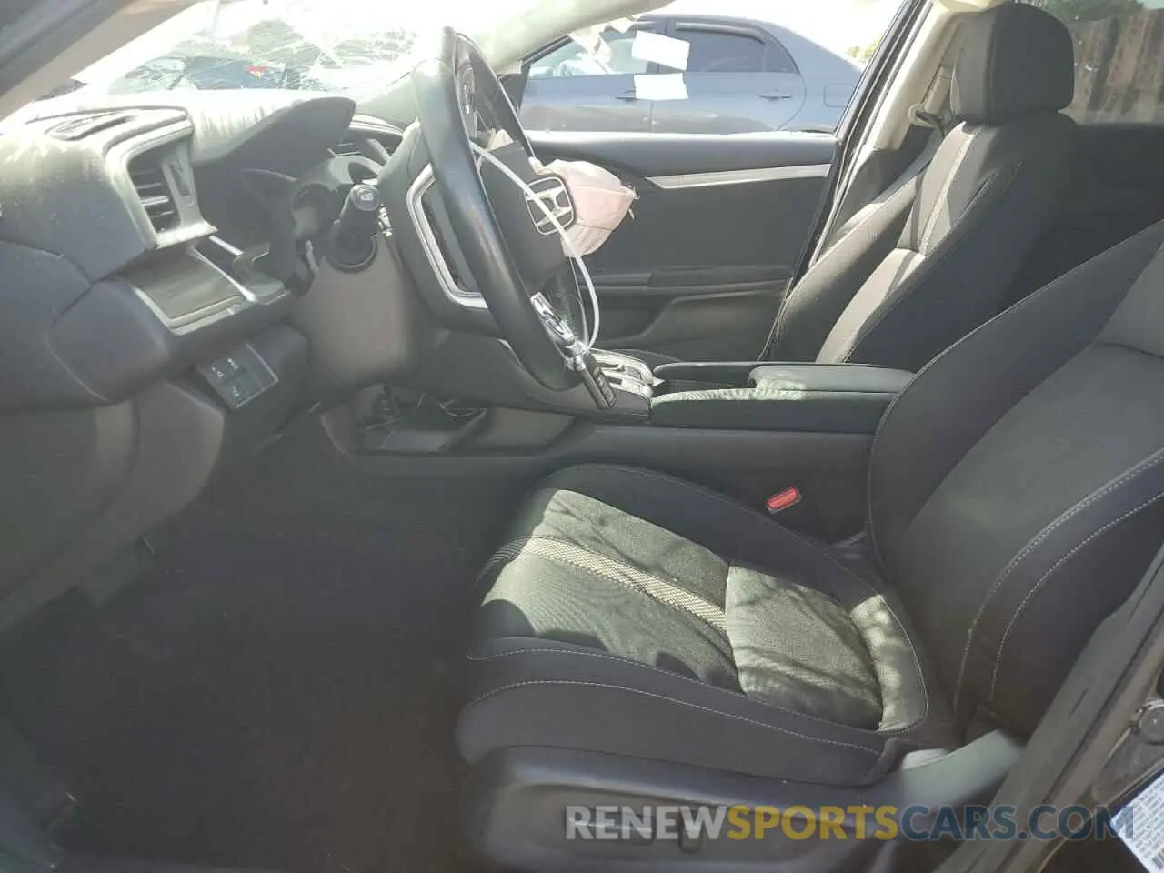 7 Photograph of a damaged car 19XFC1F38KE212714 HONDA CIVIC 2019