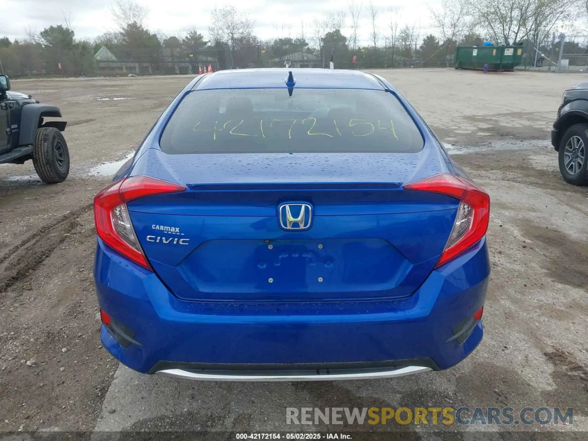 17 Photograph of a damaged car 19XFC1F3XKE002471 HONDA CIVIC 2019