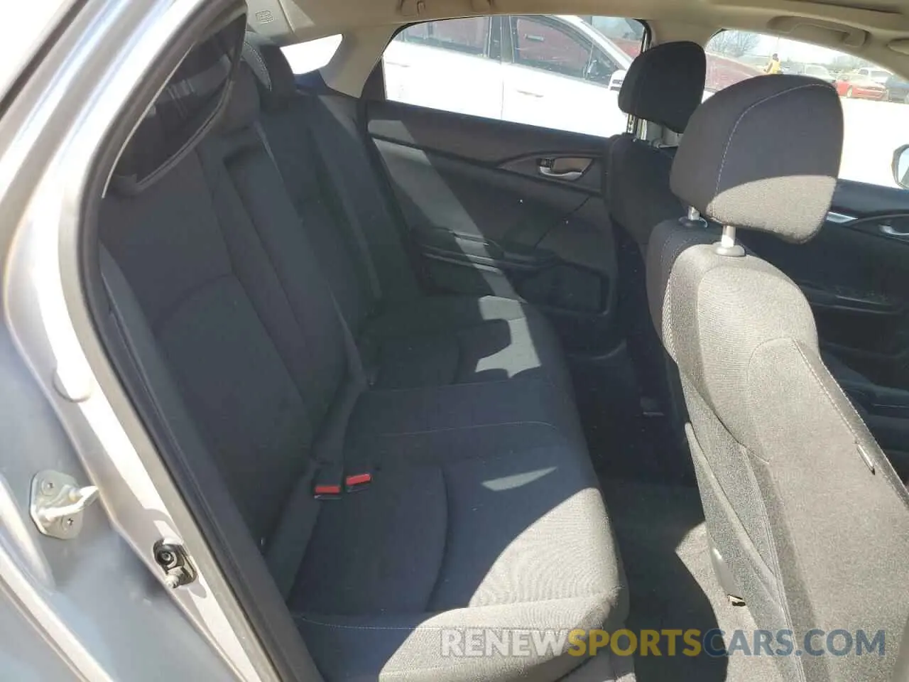 10 Photograph of a damaged car 19XFC1F3XKE004592 HONDA CIVIC 2019